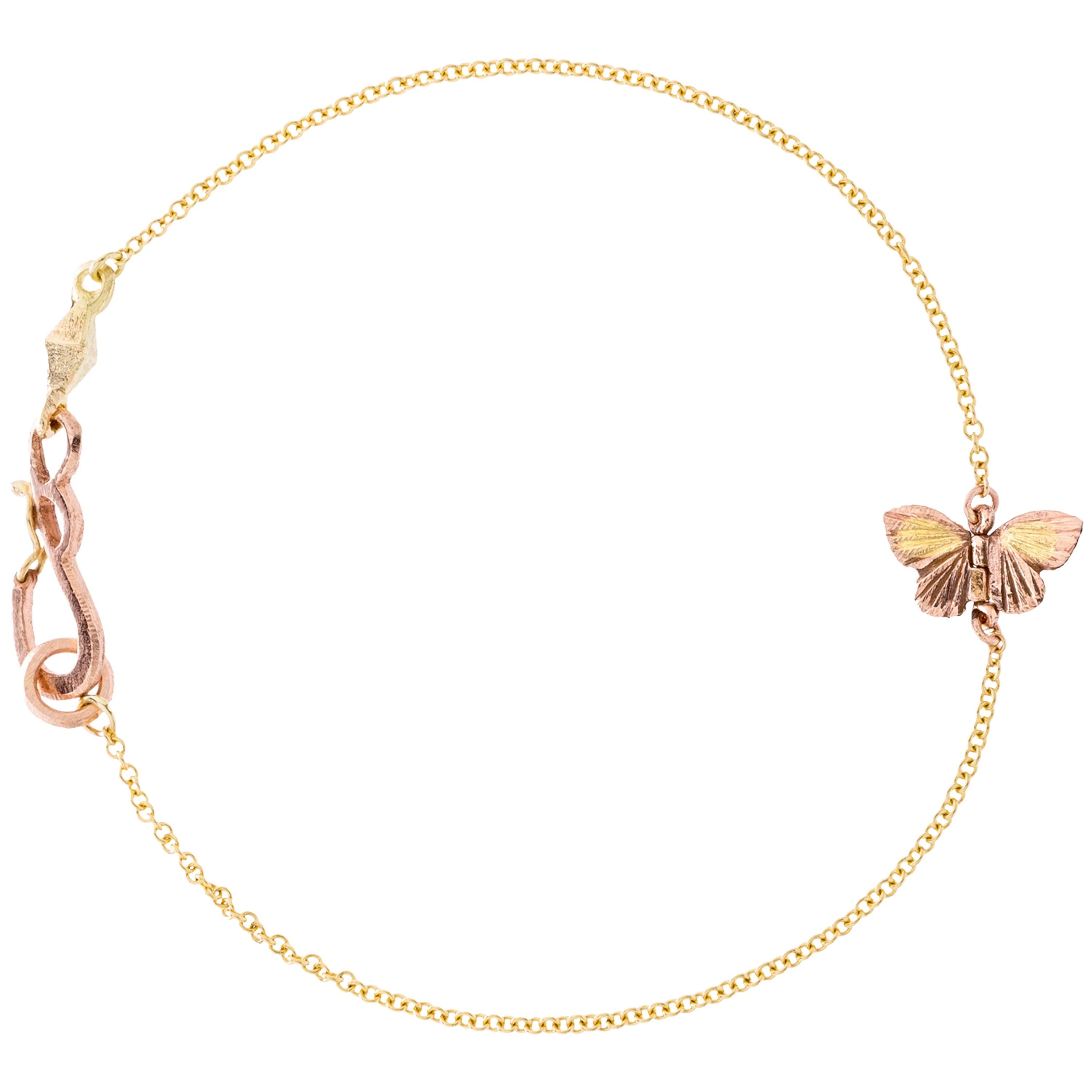 18 Karat Gold Inlay 14k Gold Tiny Asterope Hinge Butterfly Chain Bracelet  For Sale