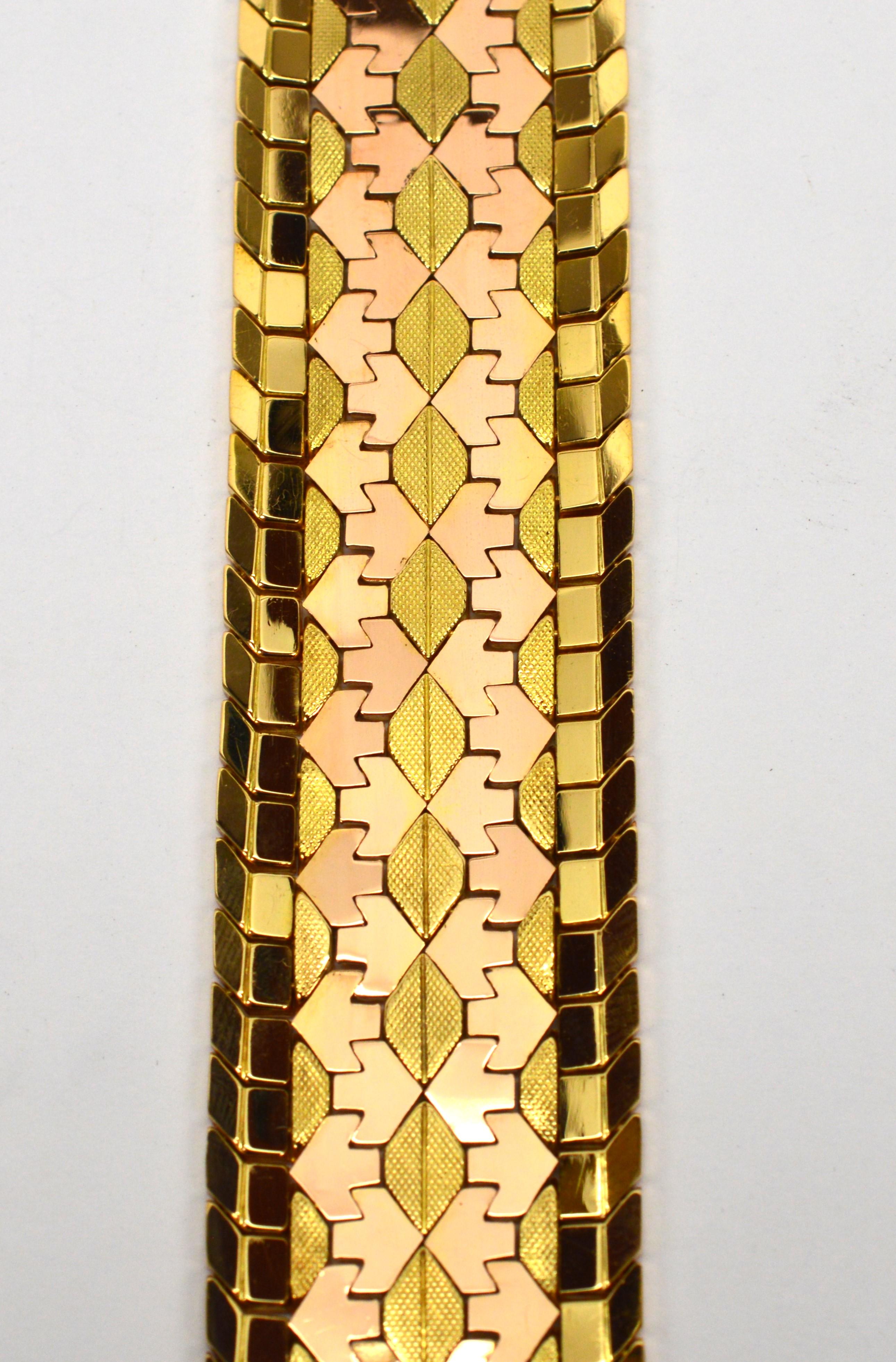 Bracciale a bracciale in oro 18 carati italiano degli anni '50 in vendita 1