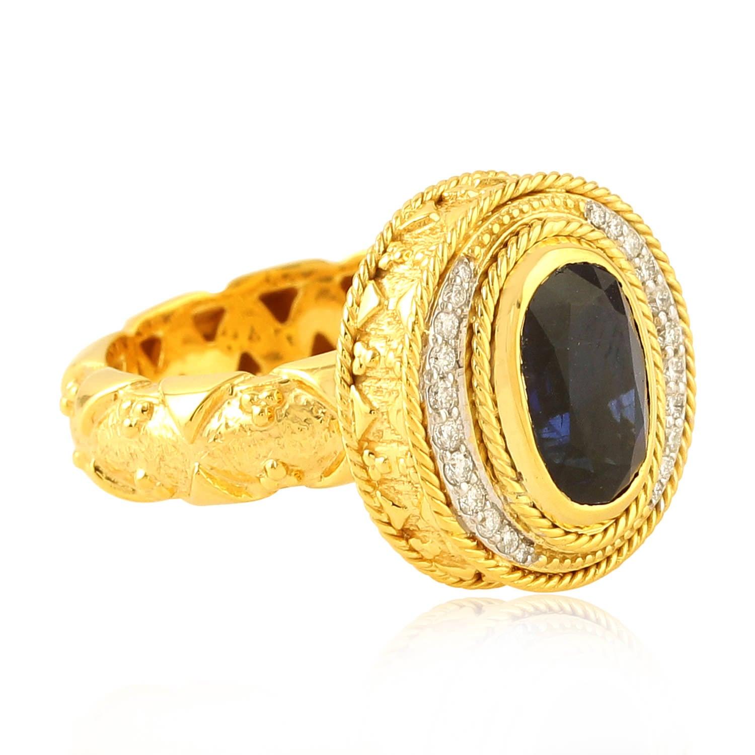 For Sale:  18 Karat Gold Kyanite Diamond Cocktail Ring 3
