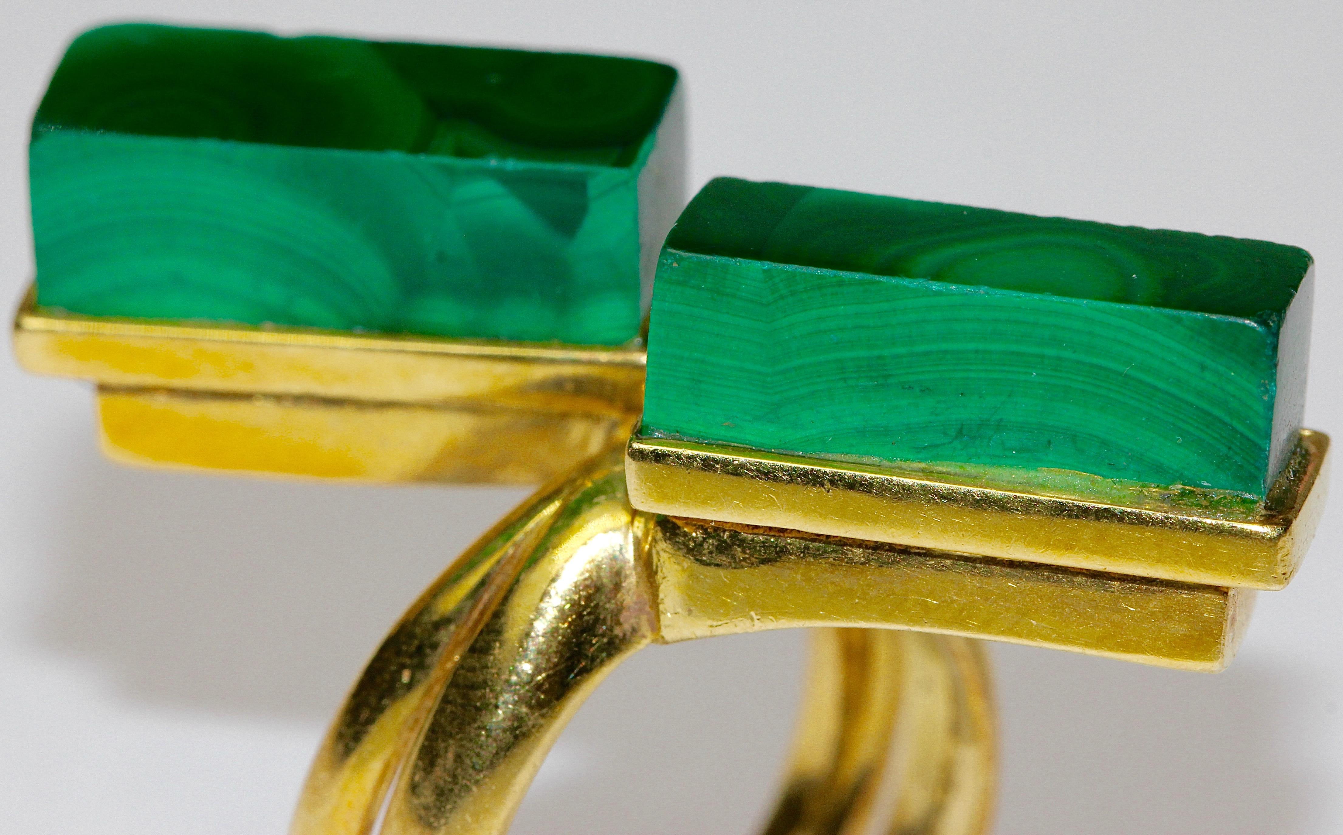 ring with malachite in rose 18 kt gold