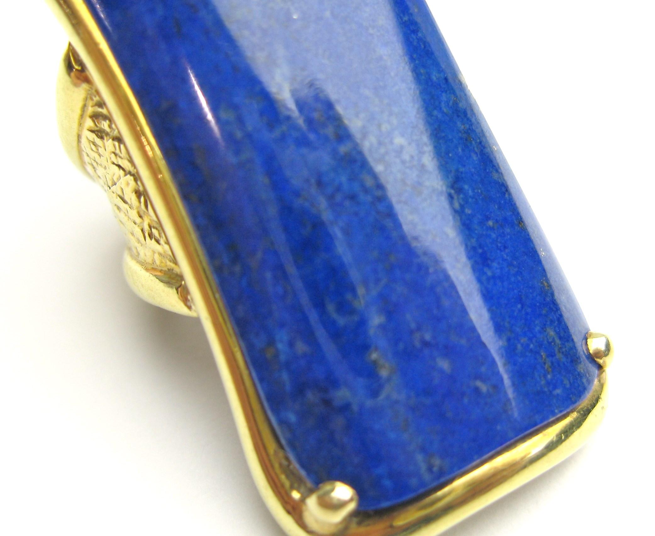 18 Karat Gold Lapis Lazuli Ring Modernist Rectangle  In Good Condition For Sale In Wallkill, NY