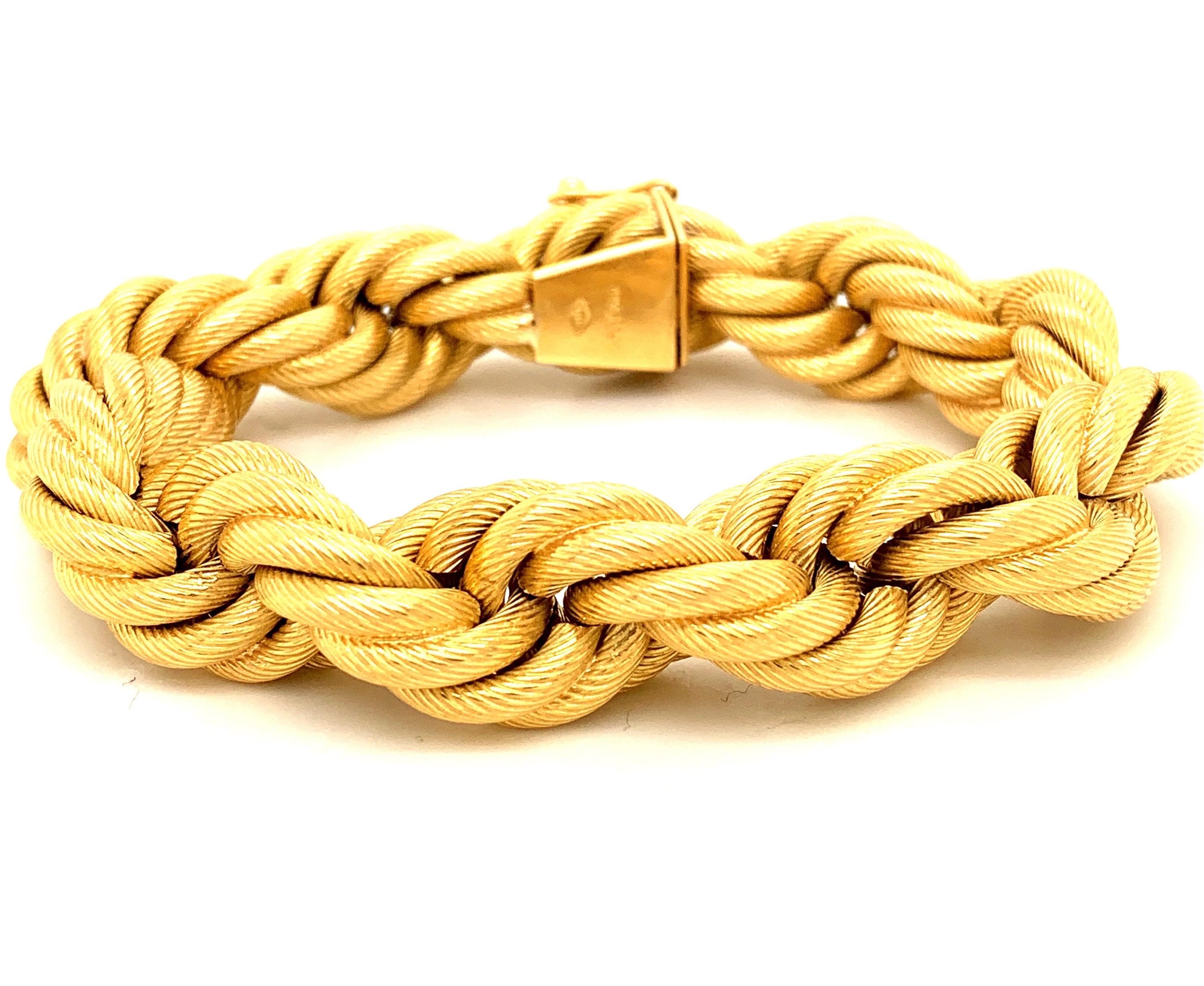 gold twisted rope bracelet