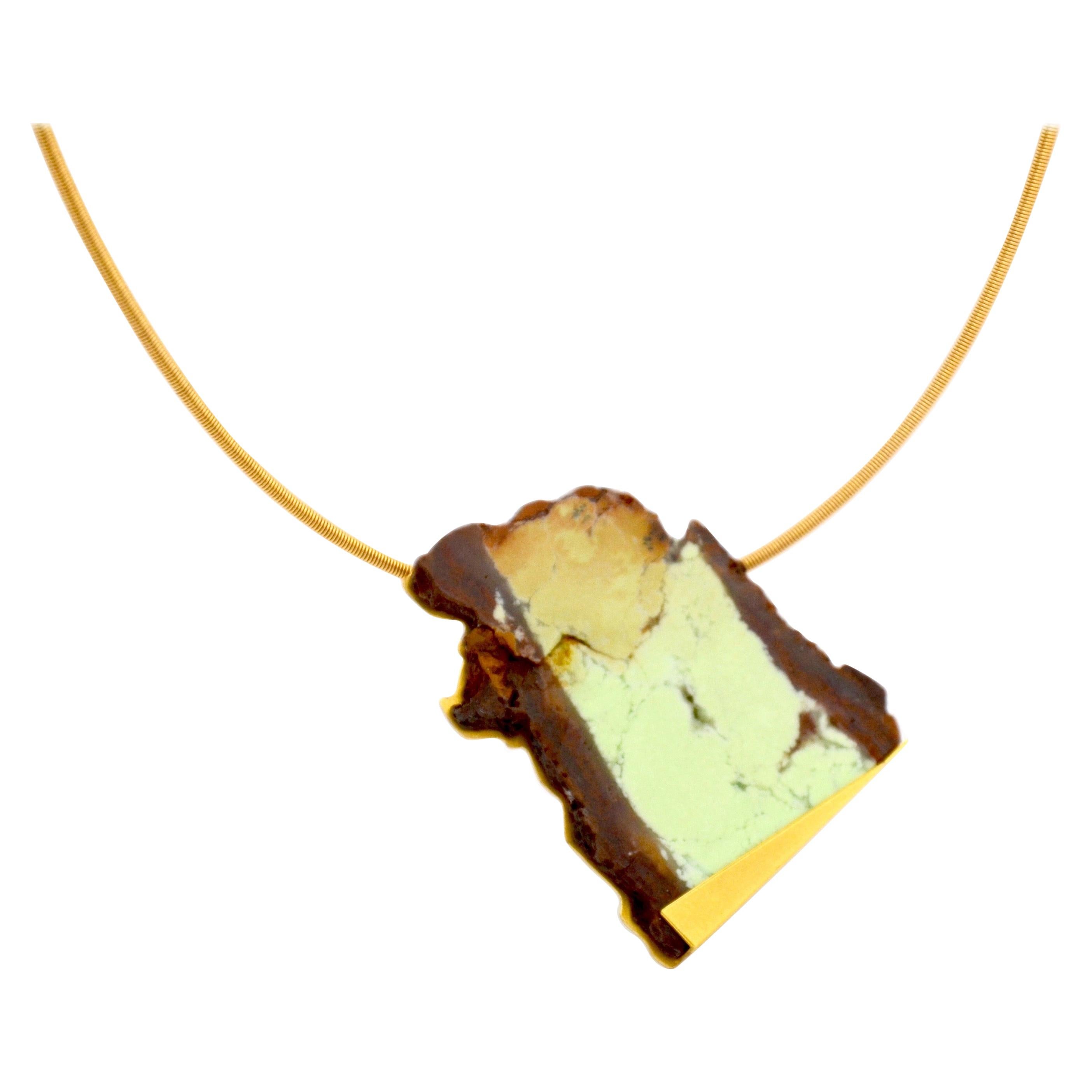 18 Karat Gold Lemon Chrysoprase Pendant For Sale