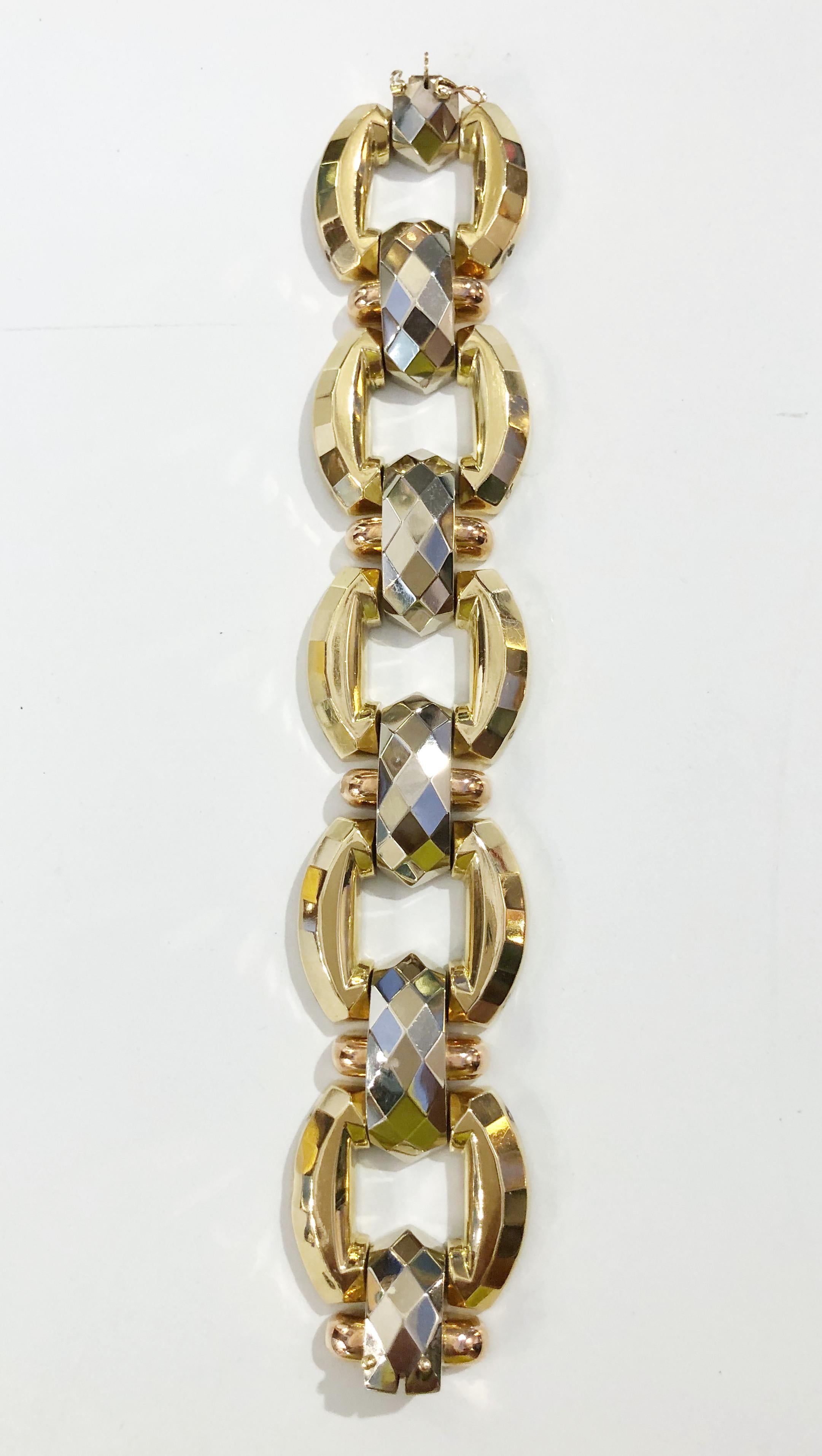 Vieux bracelet à maillons en or 18 carats avec or jaune, or rose et or blanc, Italie années 1940
Longueur 20 cm
