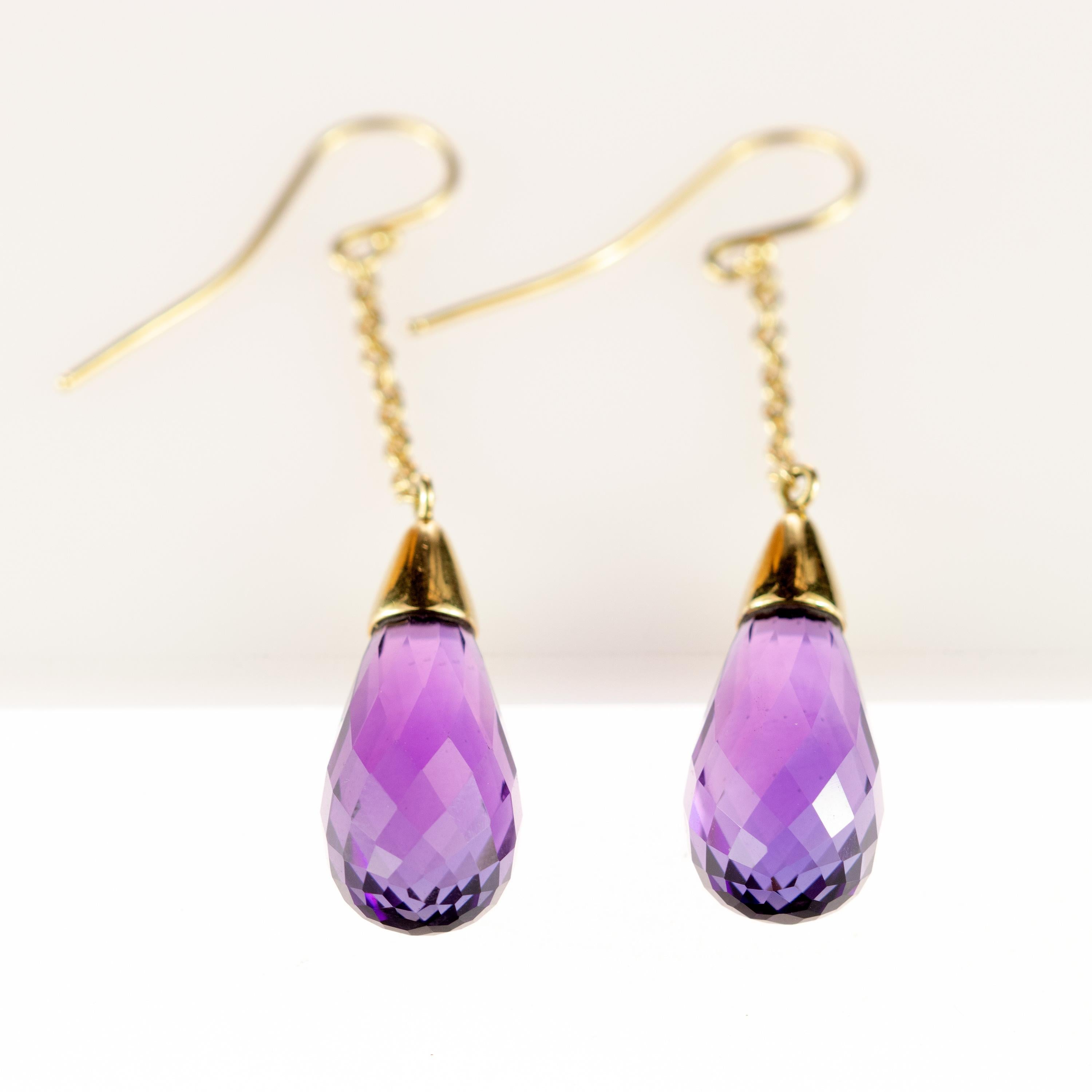 18 Karat Gold Long Chain Pendulum Purple Amethyst Briolette Handmade Earrings In New Condition In Milano, IT