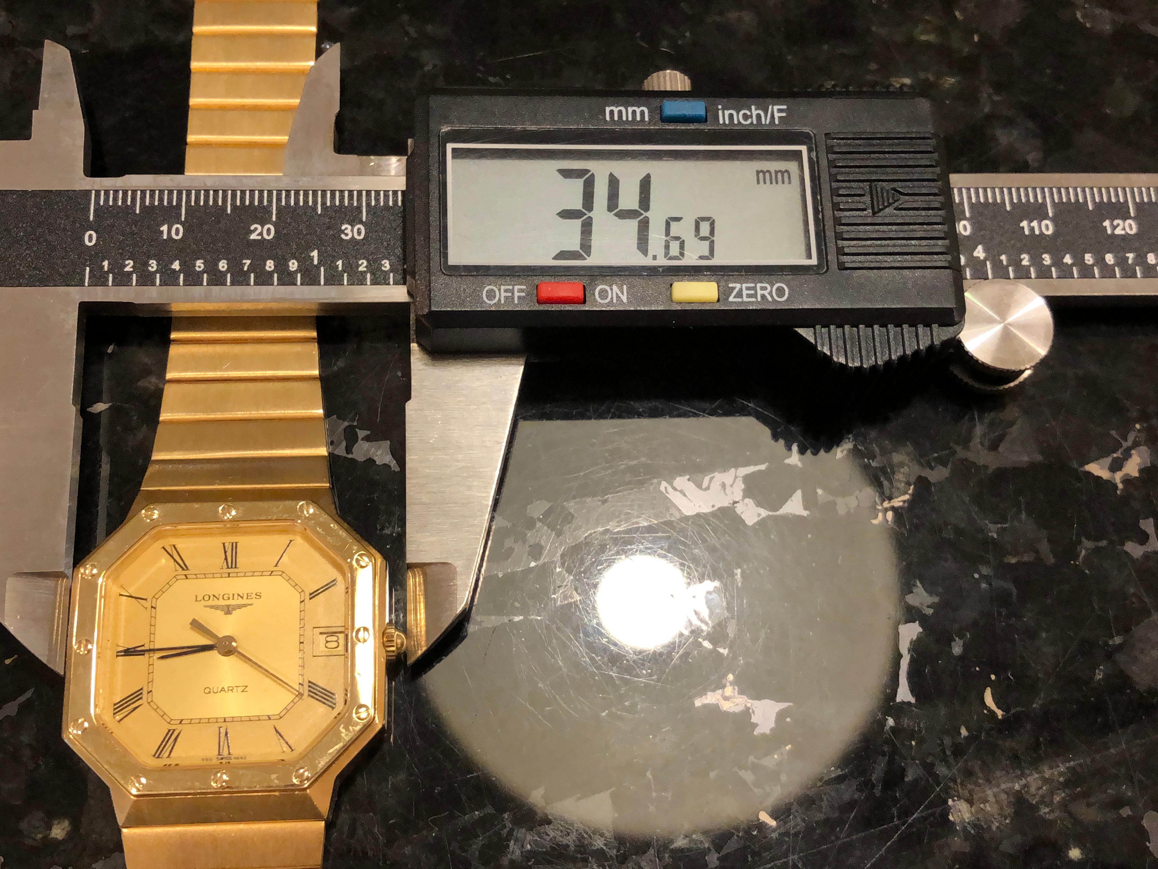 18 Karat Gold Longines Octagon Quartz Men's Dress Watch with 18 Kt Gold Bracelet 8