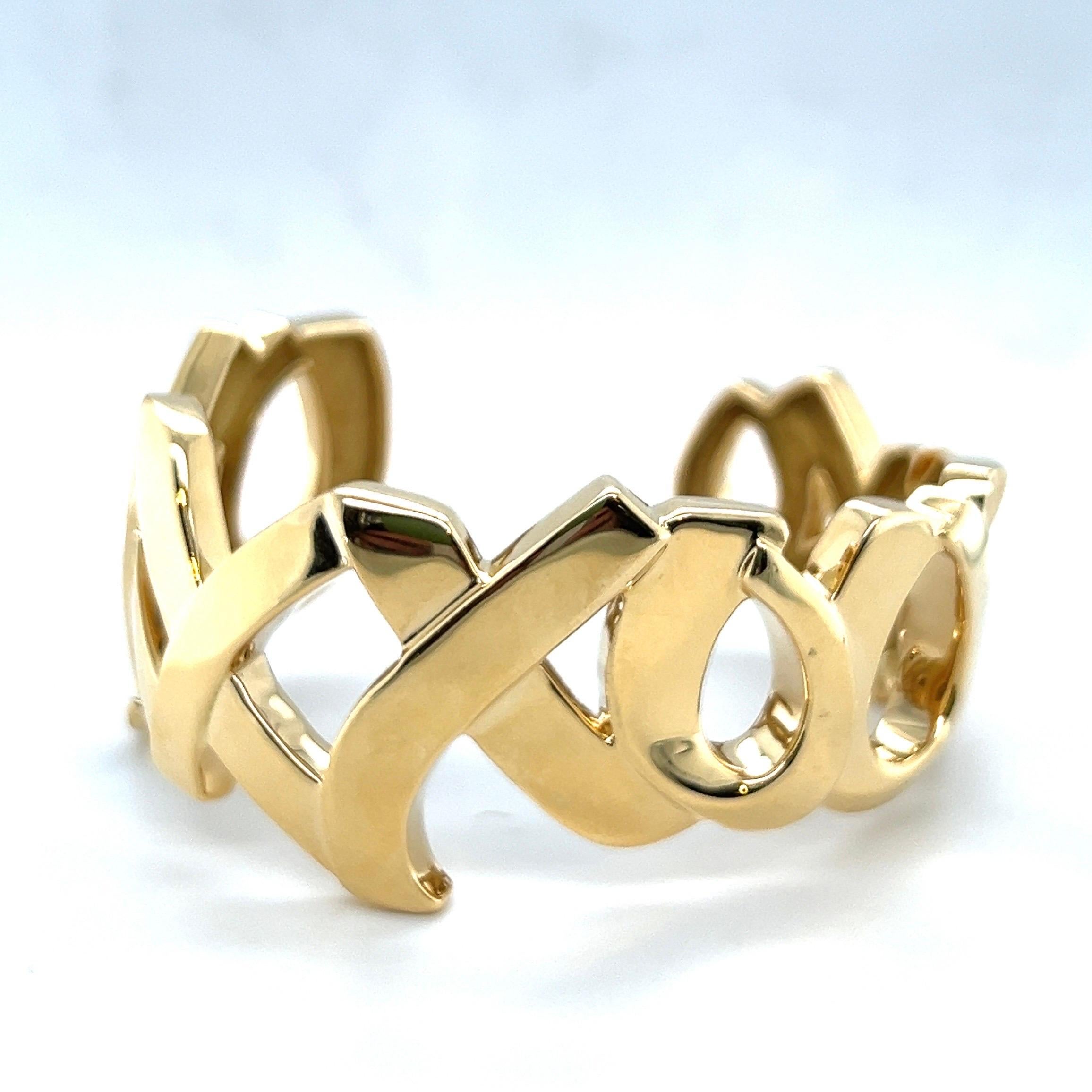 Bracelet manchette Love and Kisses en or 18 carats de Paloma Picasso pour Tiffany & Co. Unisexe en vente