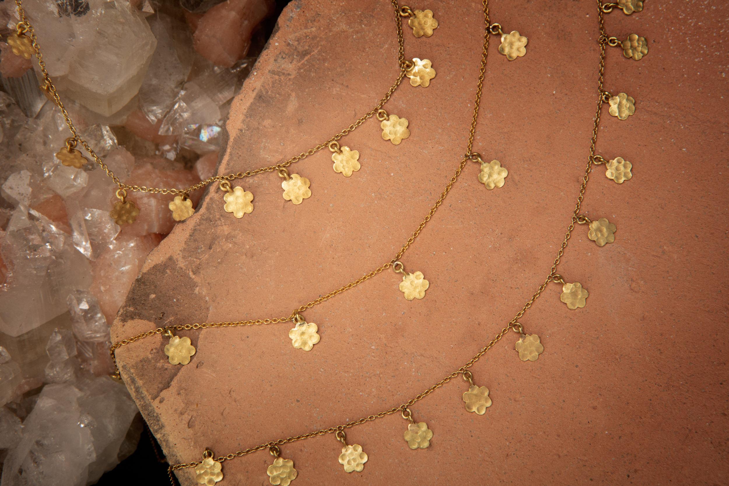 gold chain garland