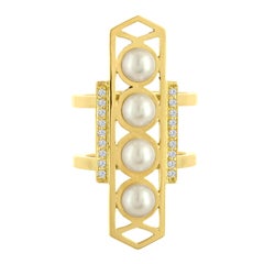 Moderner Ring aus 18 Karat Gold mit Perlen und Diamanten