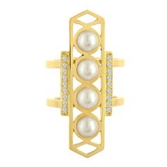 18 Karat Gold Modern Ring with Pearls and Diamonds