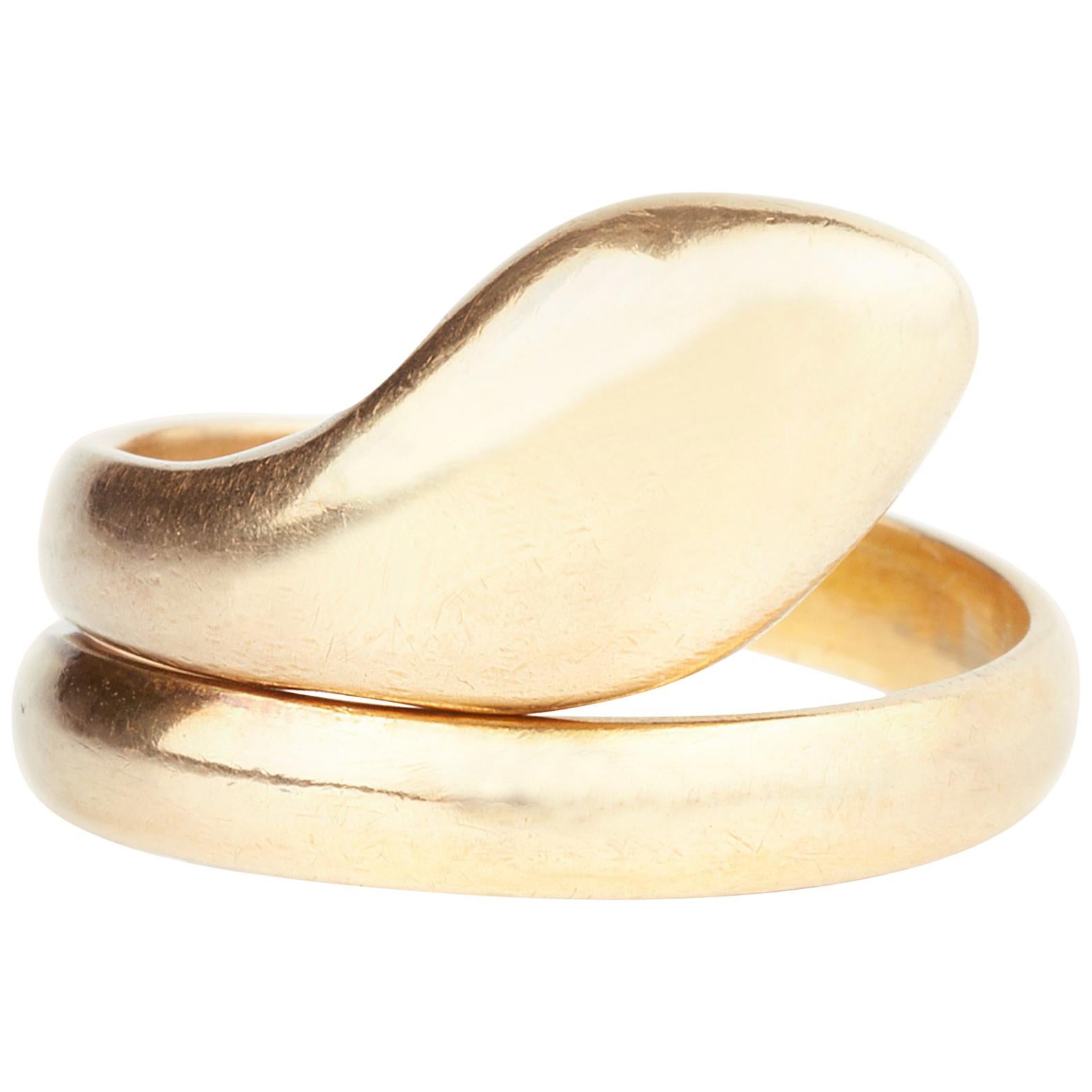 18 Karat Gold Modern Snake Ring For Sale