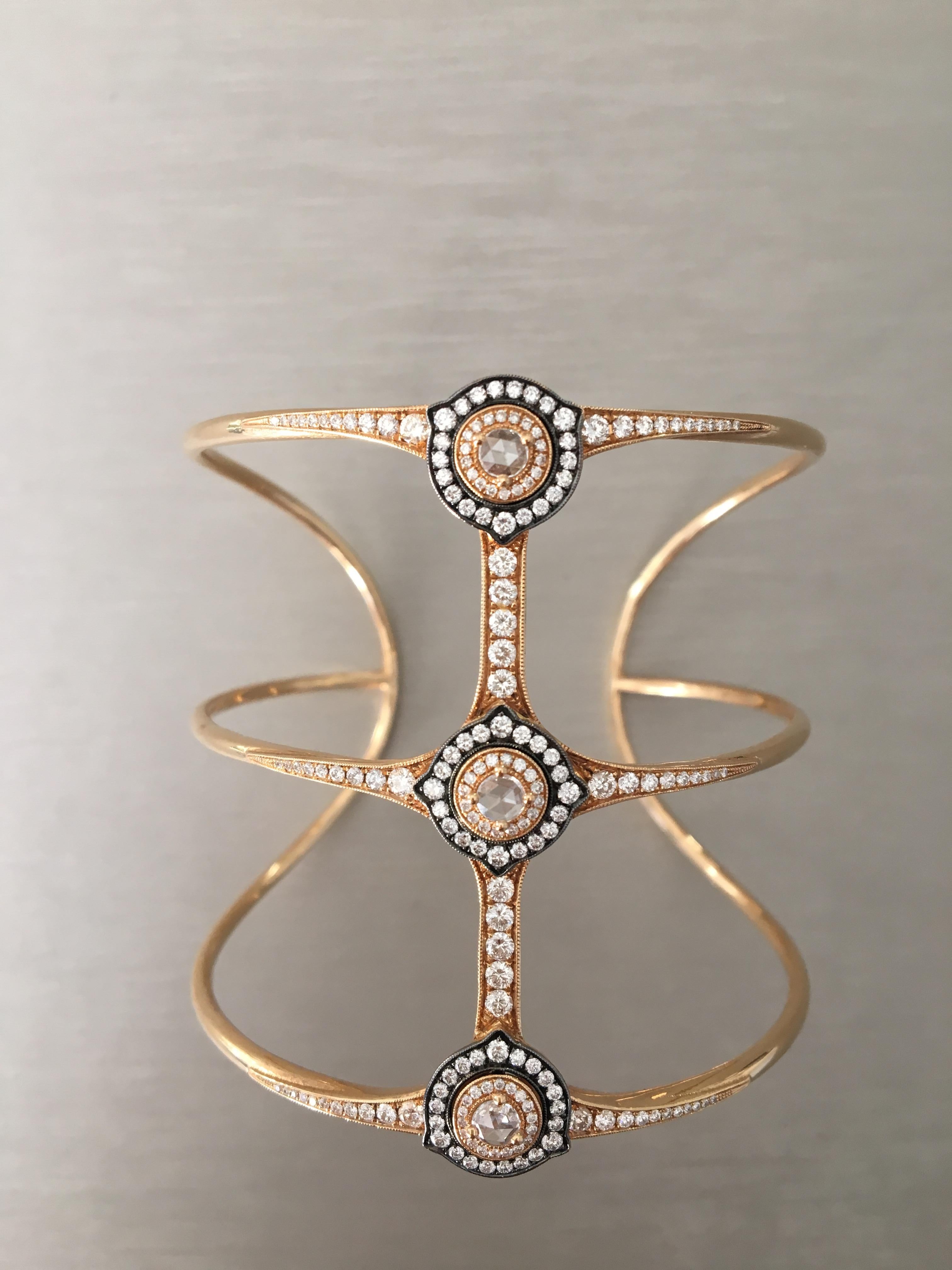 18 Karat Gold Monan 1.76 Carat Diamond Cuff Bracelet In New Condition In Istanbul, TR