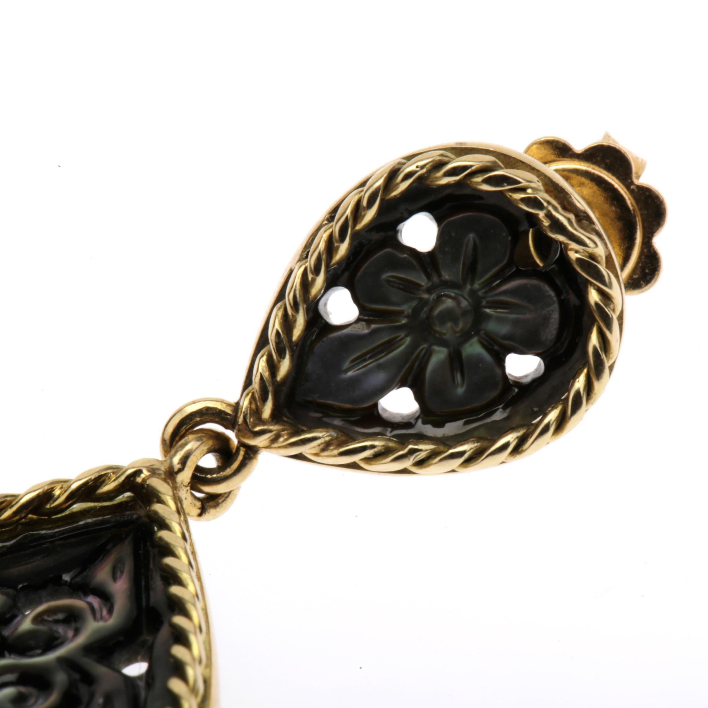 18 Karat Gold Mother of Pearl Carved Flower Dangle Drop Earrings For Sale 5