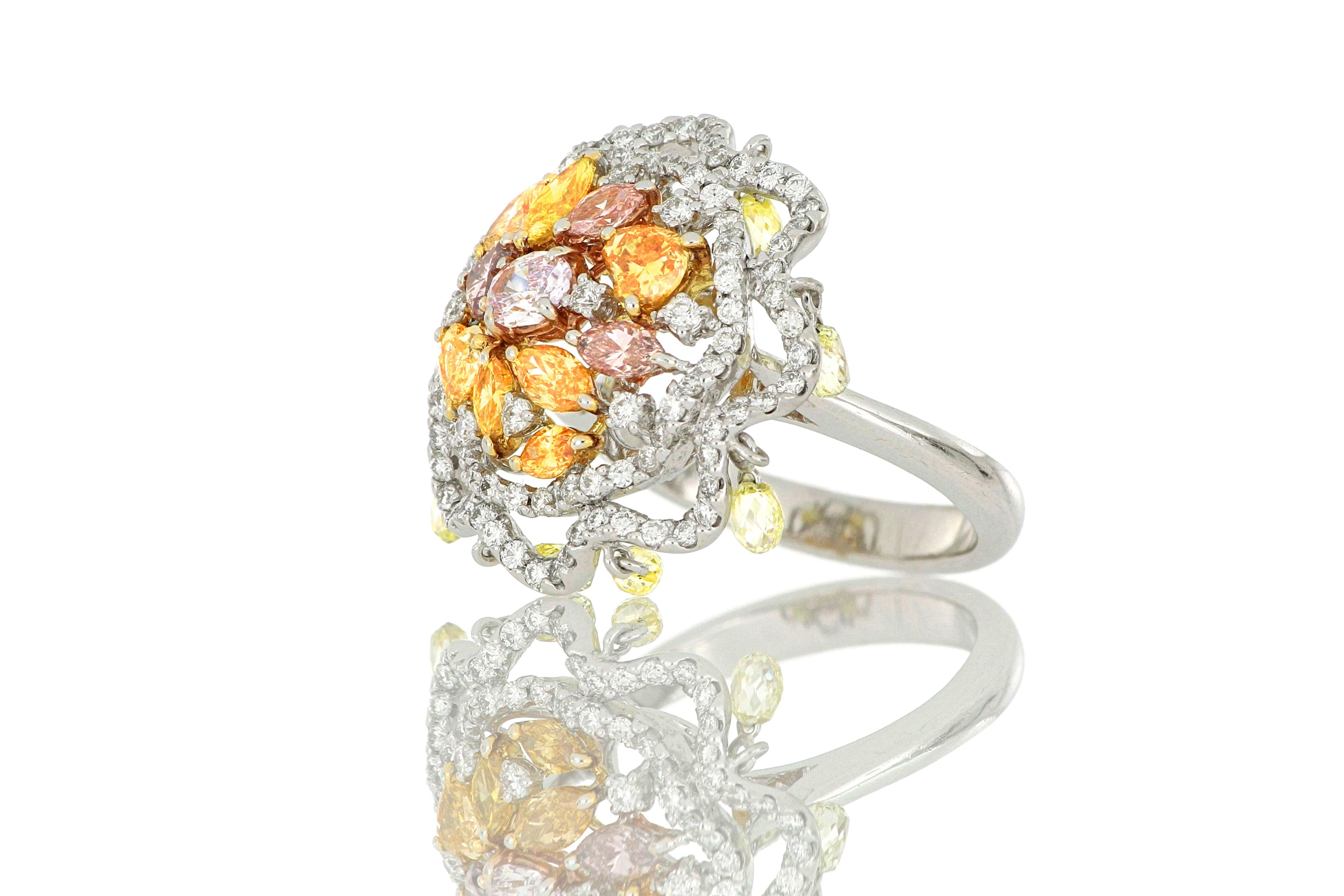 Contemporary 18 Karat Gold Natural Colour Diamond Ring For Sale