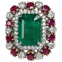 18 Karat Gold, Natural Emerald and Un-Heat Ruby Ring with Diamonds