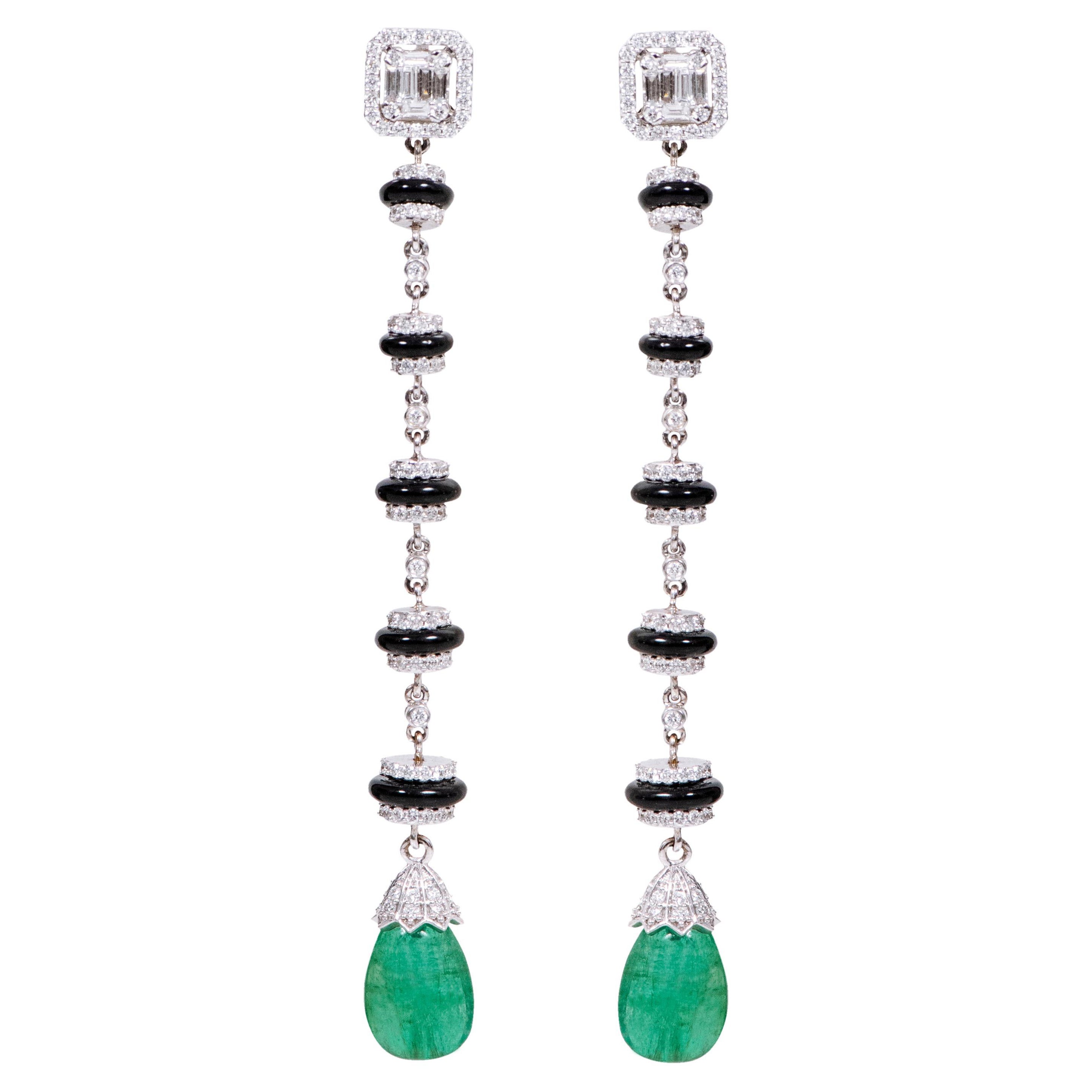 Pendientes de Oro de 18 Kilates con Esmeralda Natural, Diamante y Esmalte Negro