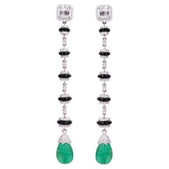 Pendientes de Oro de 18 Kilates con Esmeralda Natural, Diamante y Esmalte Negro