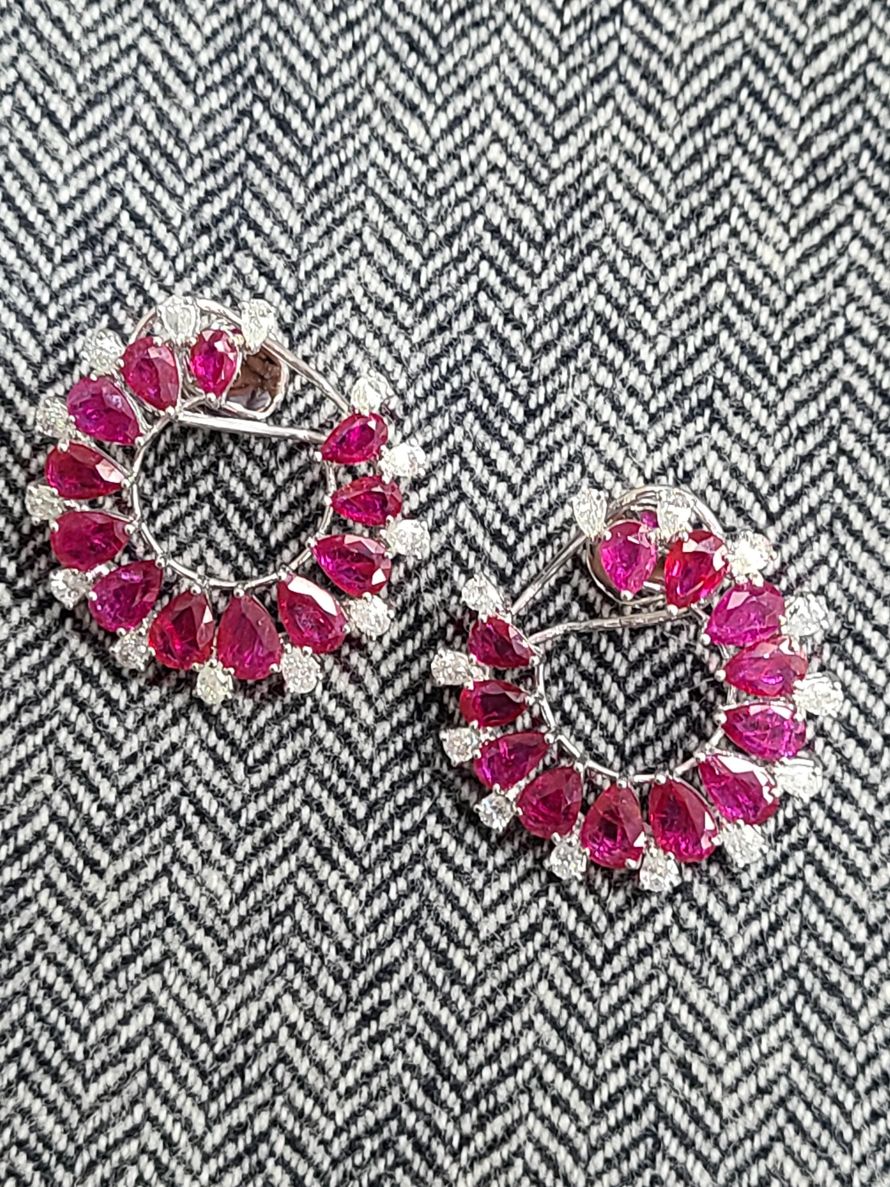 18 Karat Gold Natural Mozambique Ruby and Pear Diamonds Hoop Earrings In New Condition In Hong Kong, HK