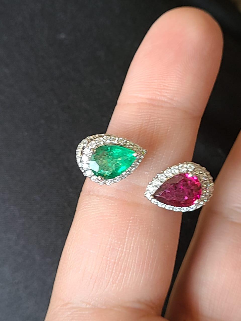 Pear Cut 18 Karat Gold, Natural Pear Emerald & Rubilite and Diamonds Cocktail Ring