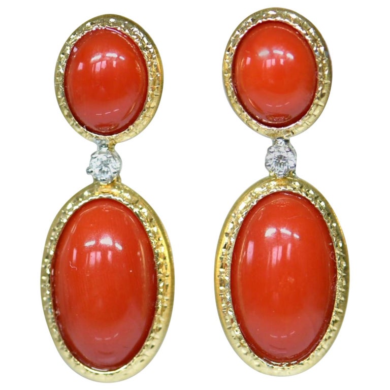 Boucles D'oreilles Dormeuses Vintage Or 18k Avec Corail Naturel - Italie Années 60 - Occasion