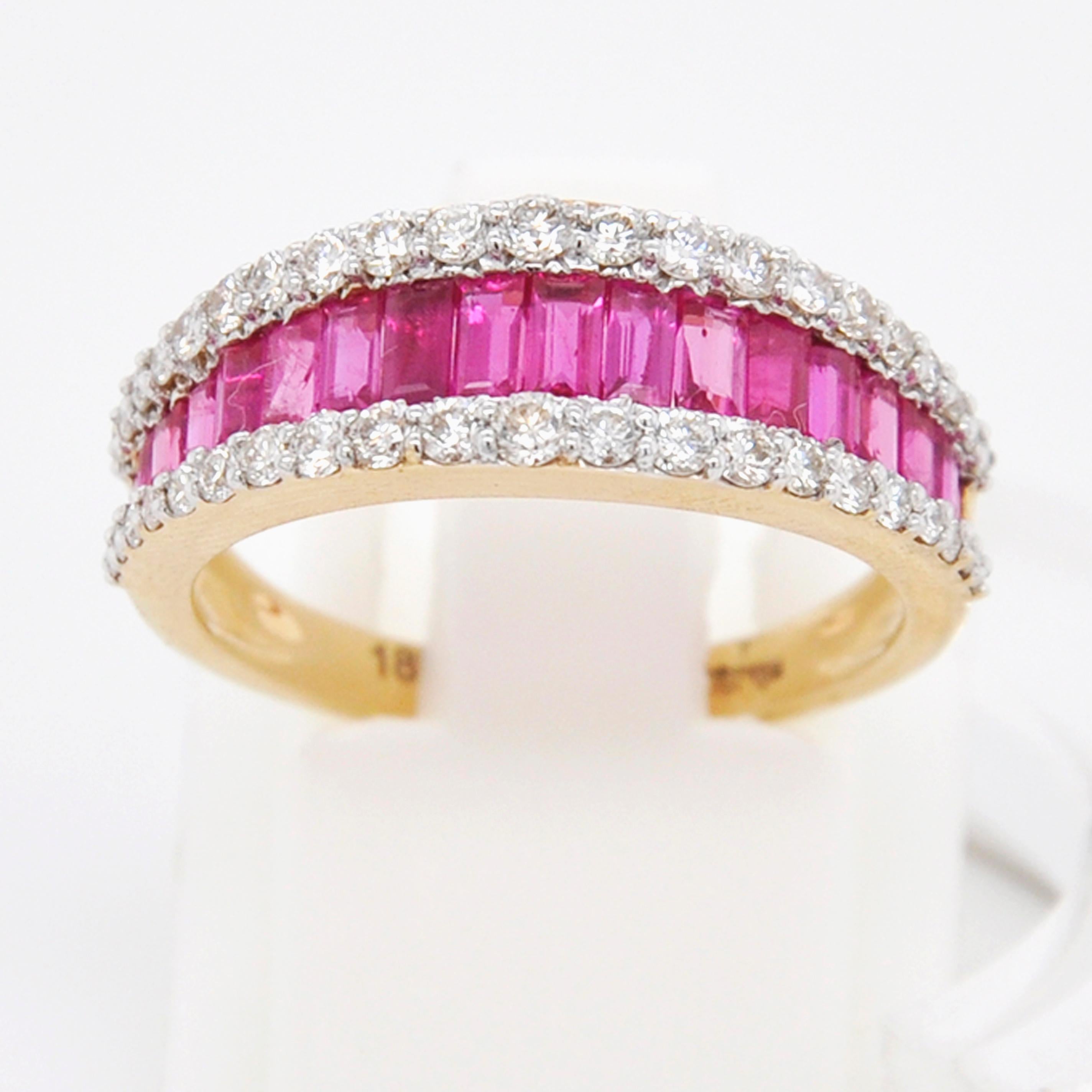 18 Karat Gold Natural Ruby Diamond Huggies Pendant Necklace Earrings Ring Set For Sale 8