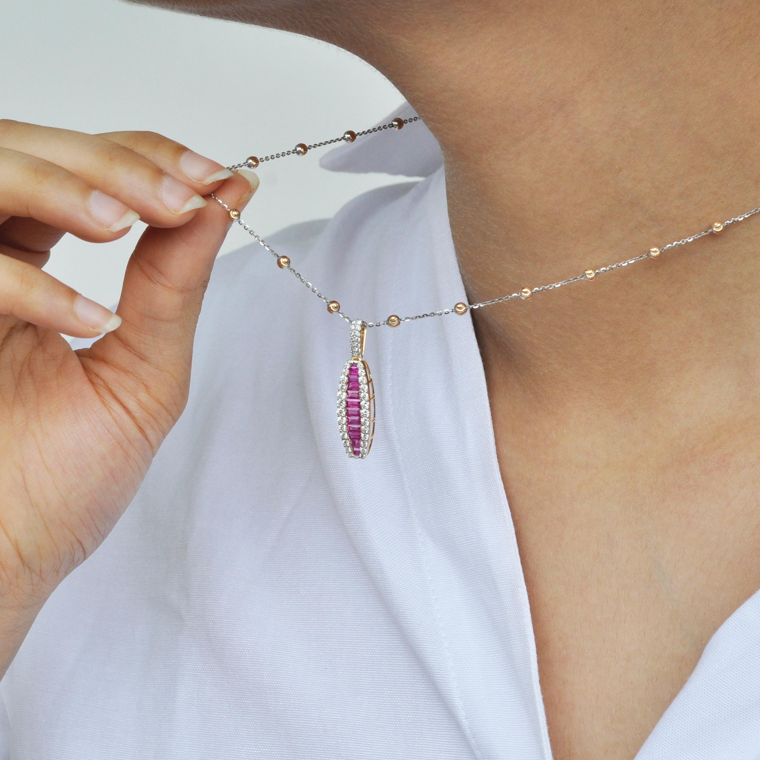 18 Karat Gold Natural Ruby Diamond Huggies Pendant Necklace Earrings Ring Set For Sale 7
