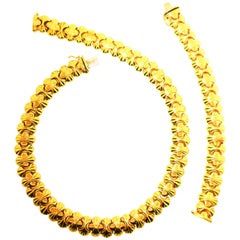 18 Karat Gold Necklace and Bracelet Set