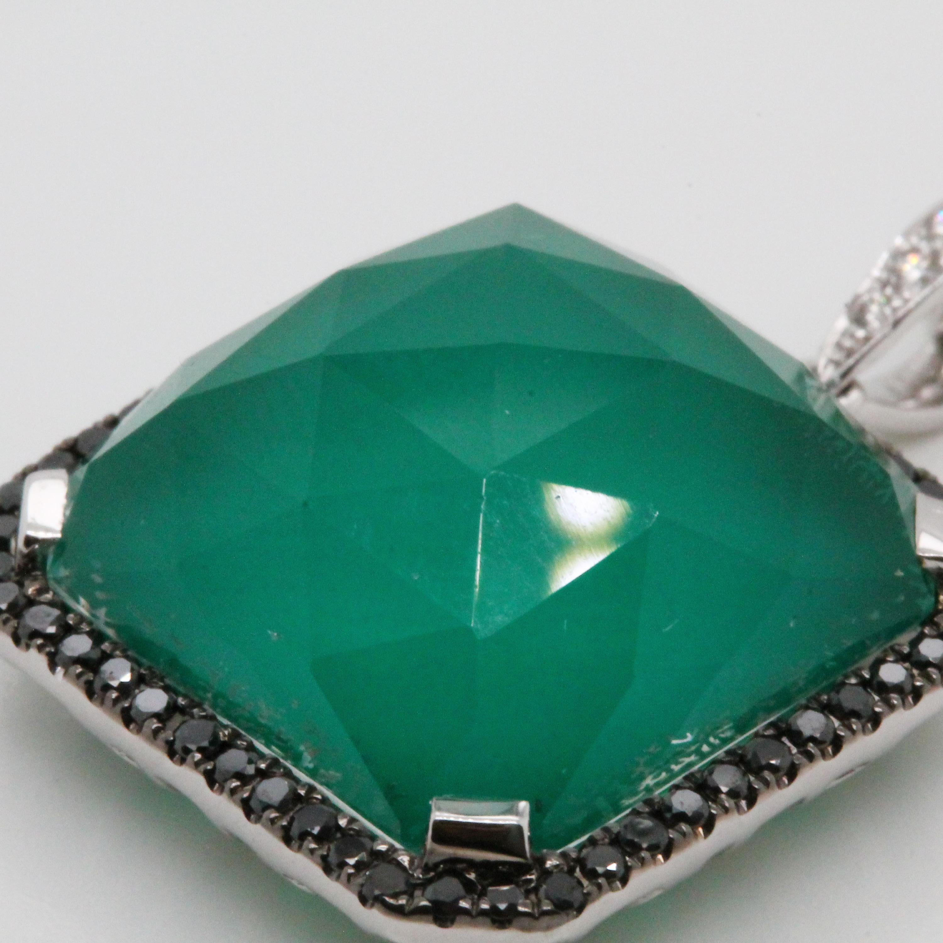 Cushion Cut 18 Karat Gold Necklace with Green Agate White Topaz and Black and White Diamonds For Sale