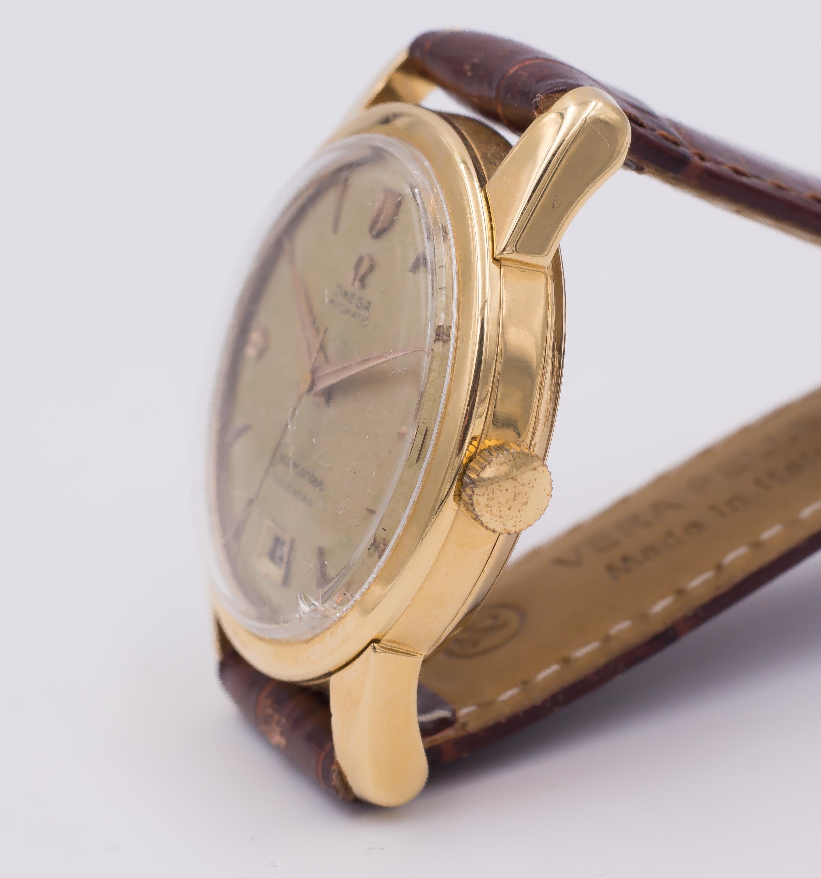 A vintage 18K gold Omega Seamaster automatic wrist watch with calendar, dating from the 1952.

Caliber: 355

BRAND
Omega (product line: Seamaster)

MATERIALS
18K gold

MEASUREMENTS
35 mm