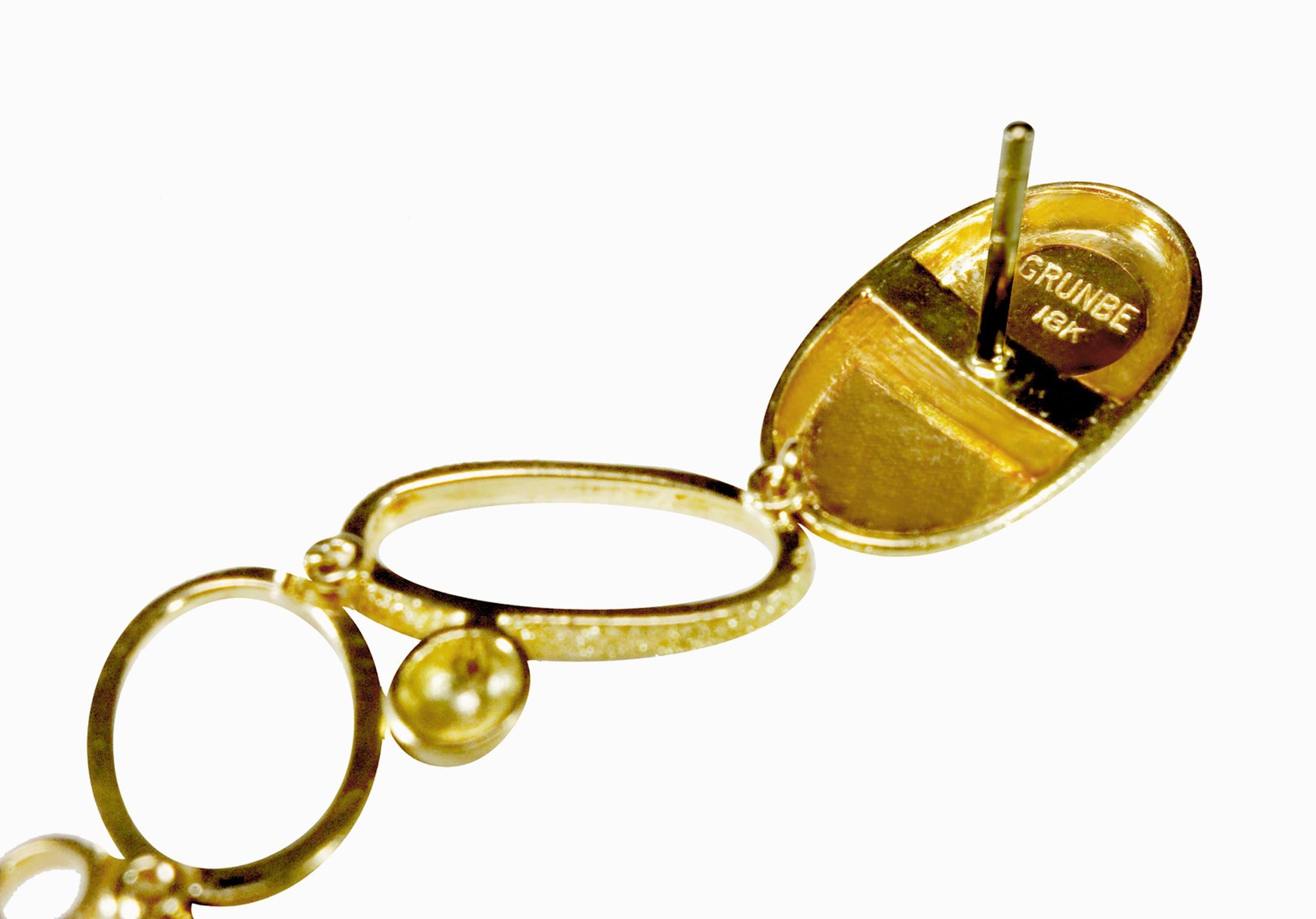 Contemporary 18 Karat Yellow Gold detachable earrings For Sale