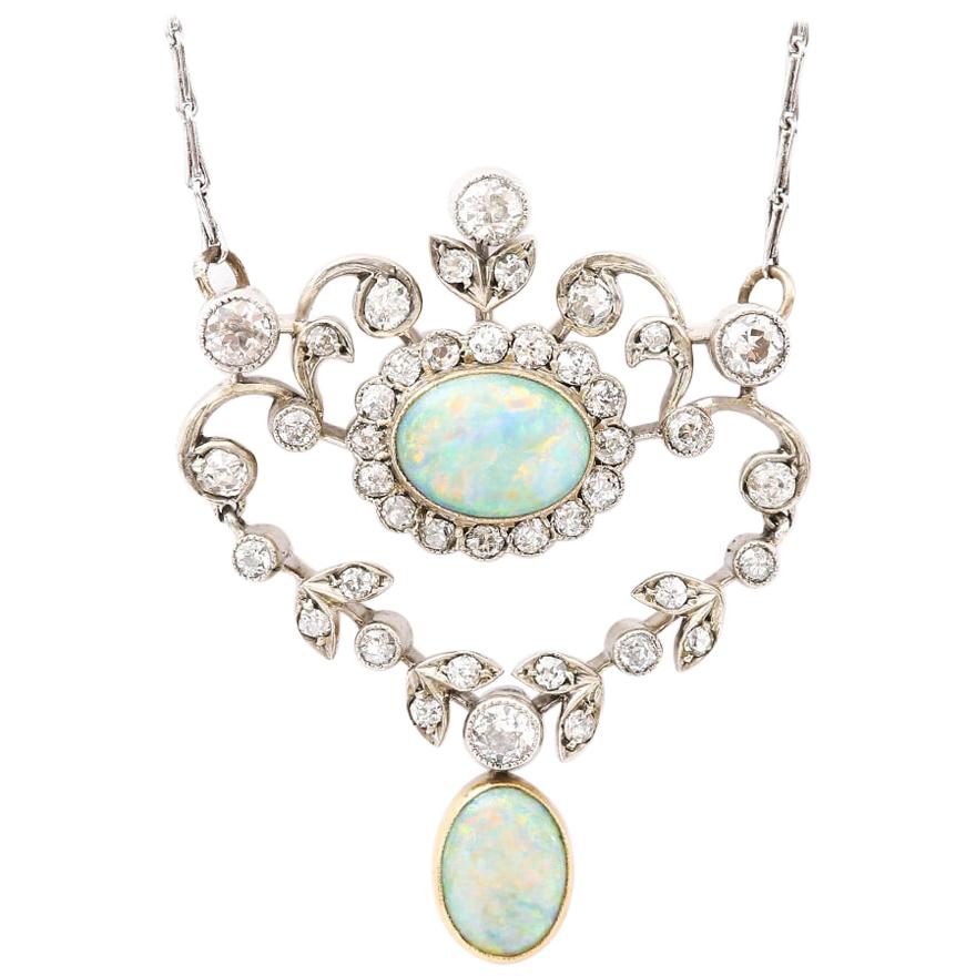 Edwardian Opal and Diamond 18 Karat Gold Articulated Pendant Necklace circa 1910