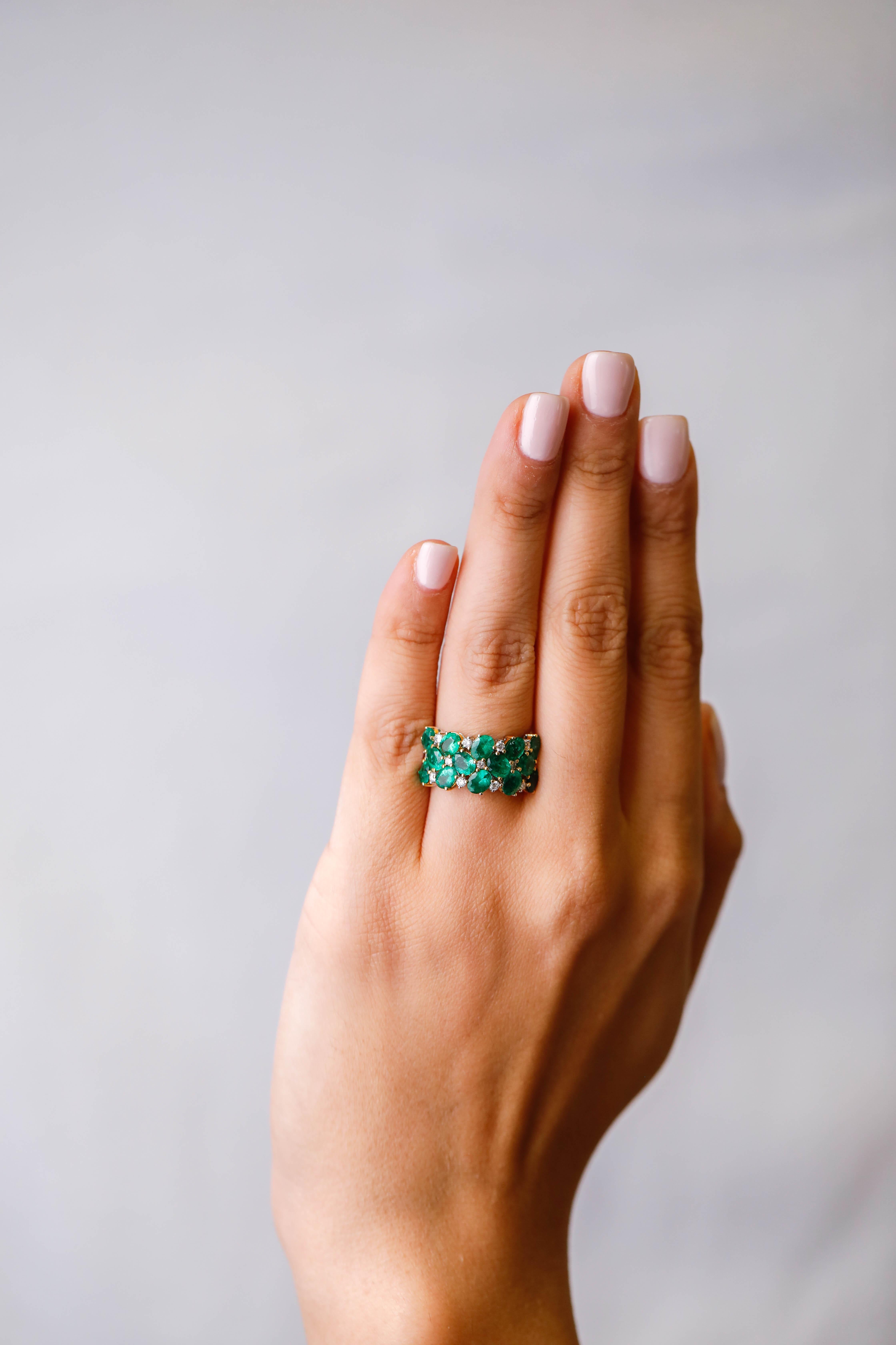 emerald band ring