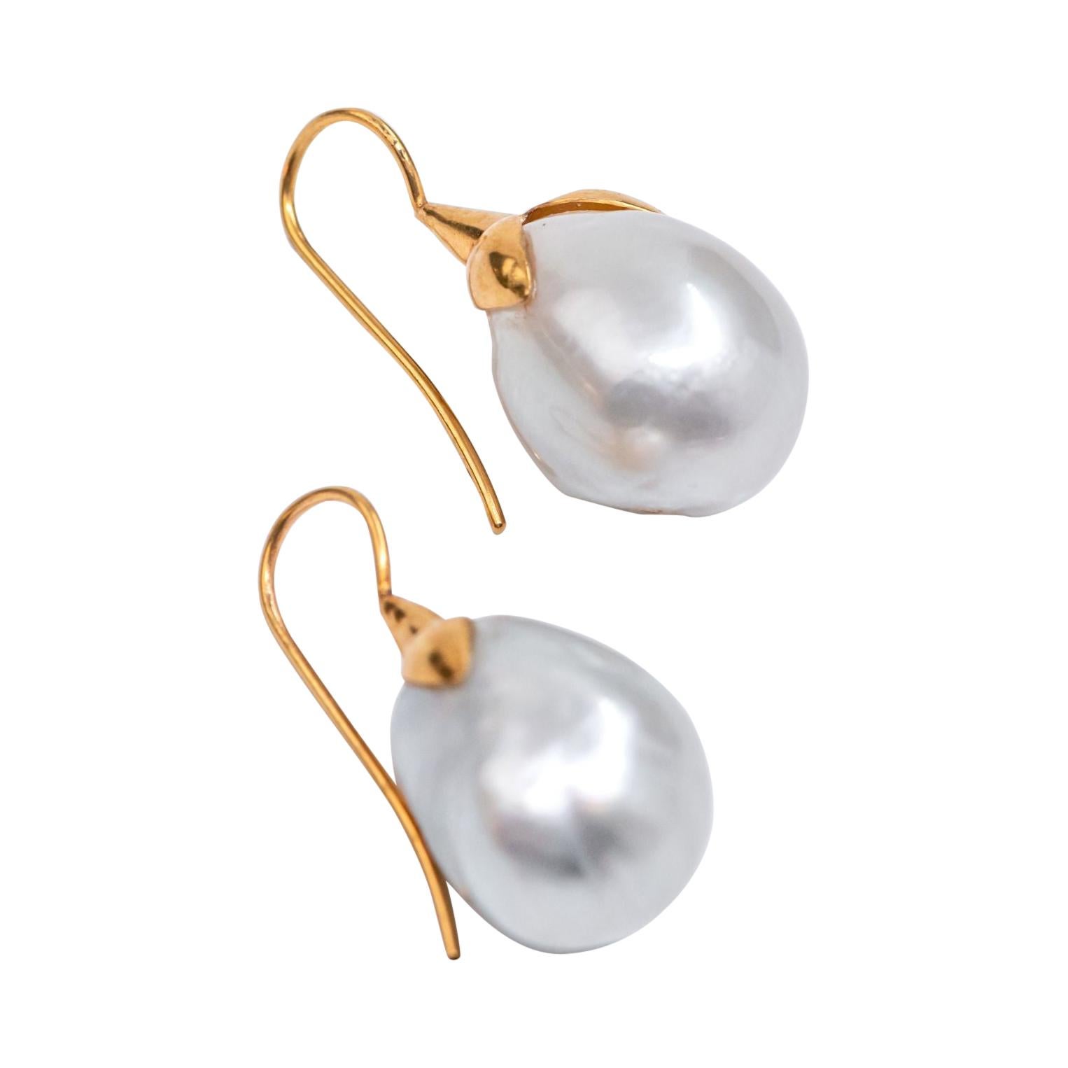 18 Karat Gold Oversized Baroque South Sea Pearl Dangle Earring For Sale