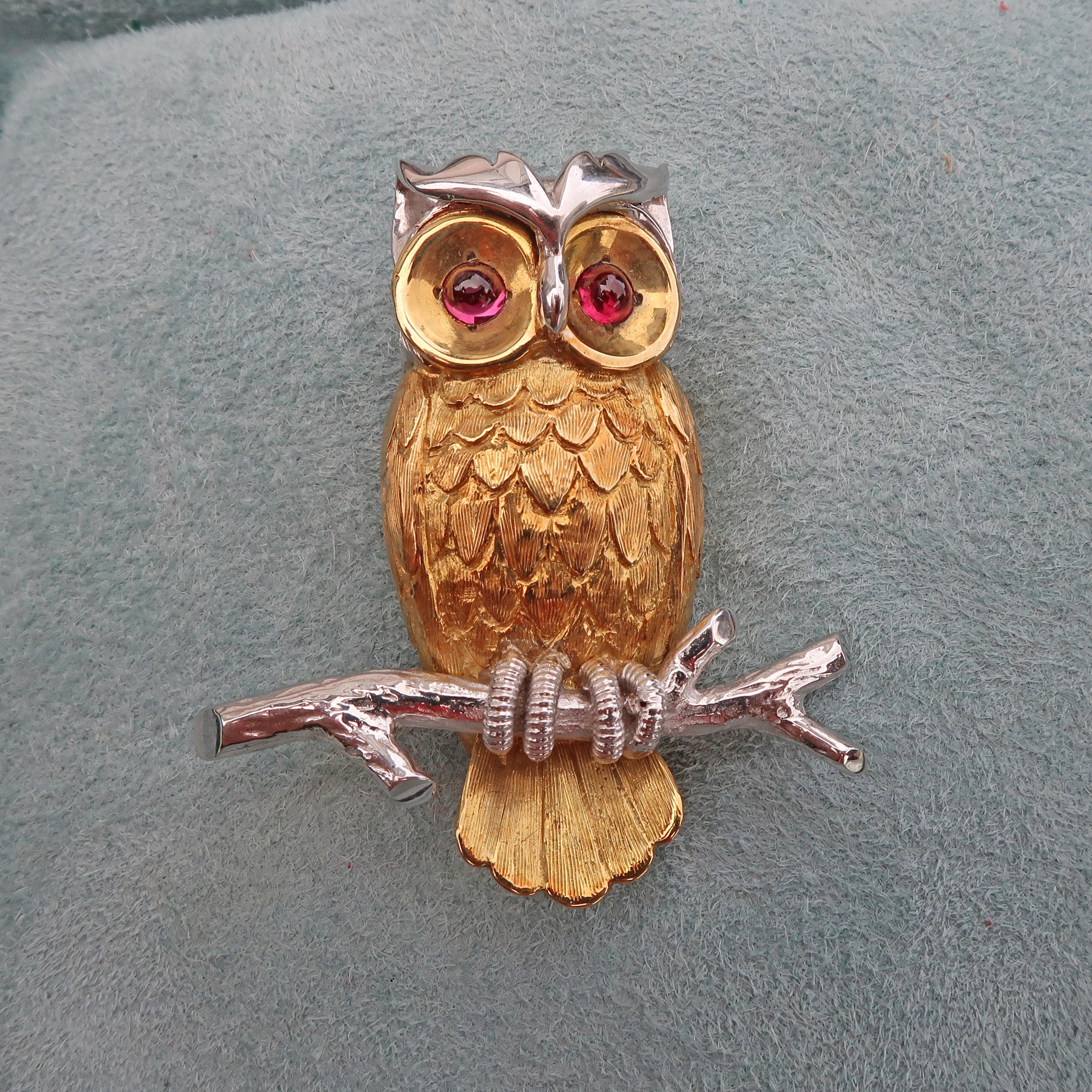 18 Karat Gold Owl Brooch with Ruby Eyes 1