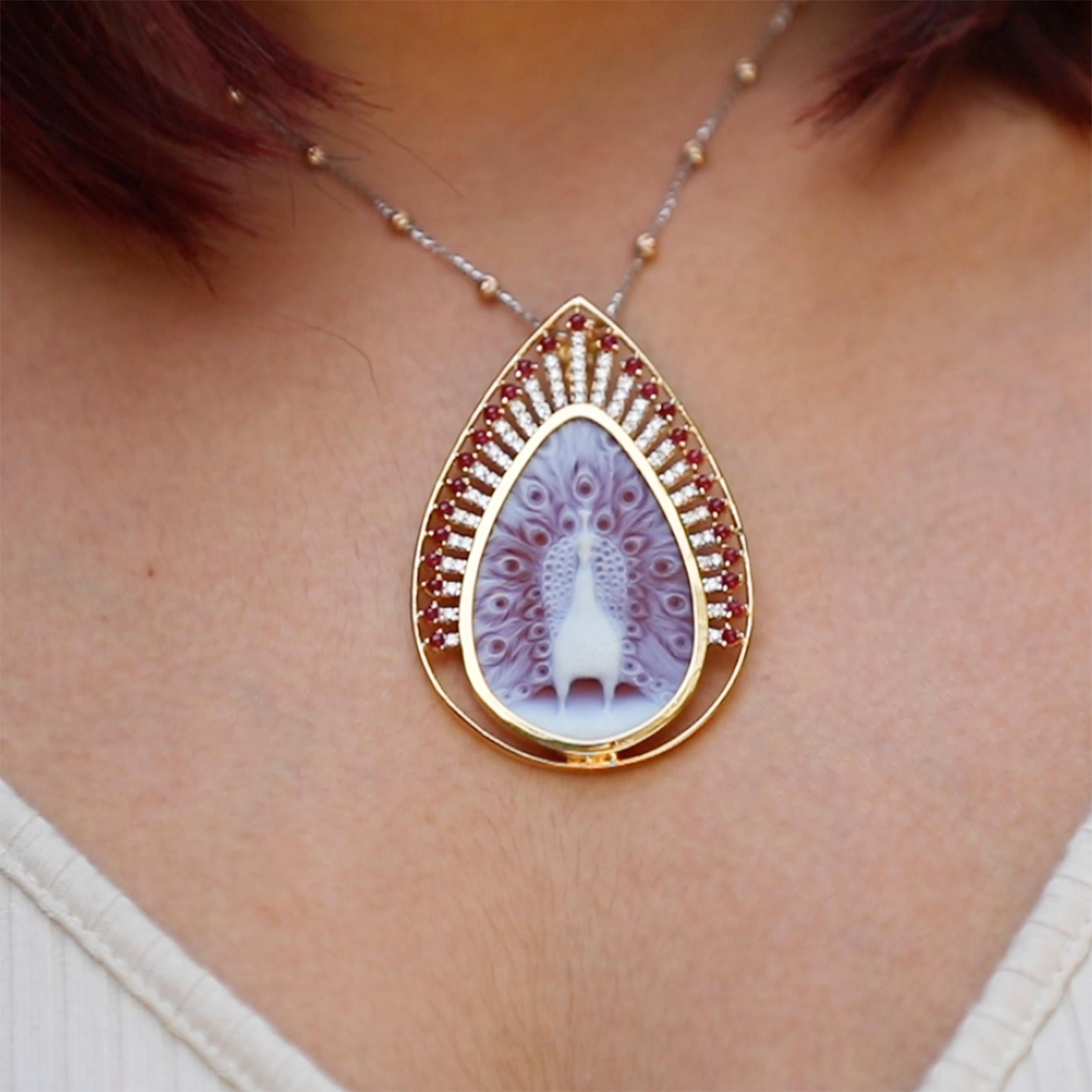 peacock cameo