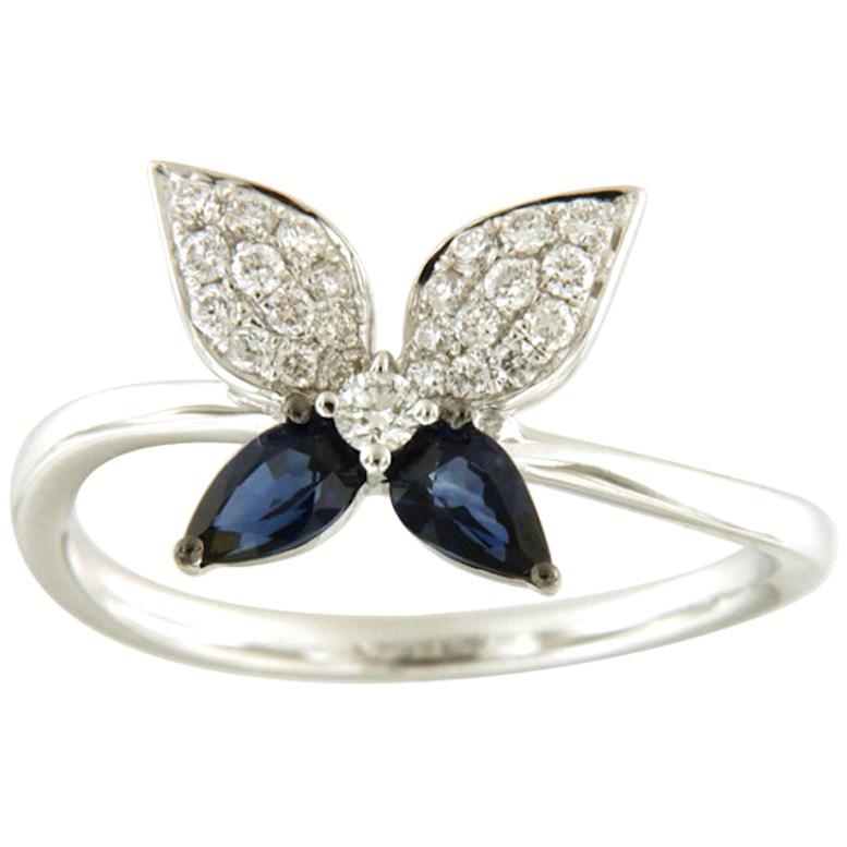 18 Karat Gold Pear Cut Blue Sapphire 0.23 Carat Diamond Butterfly Design Ring
