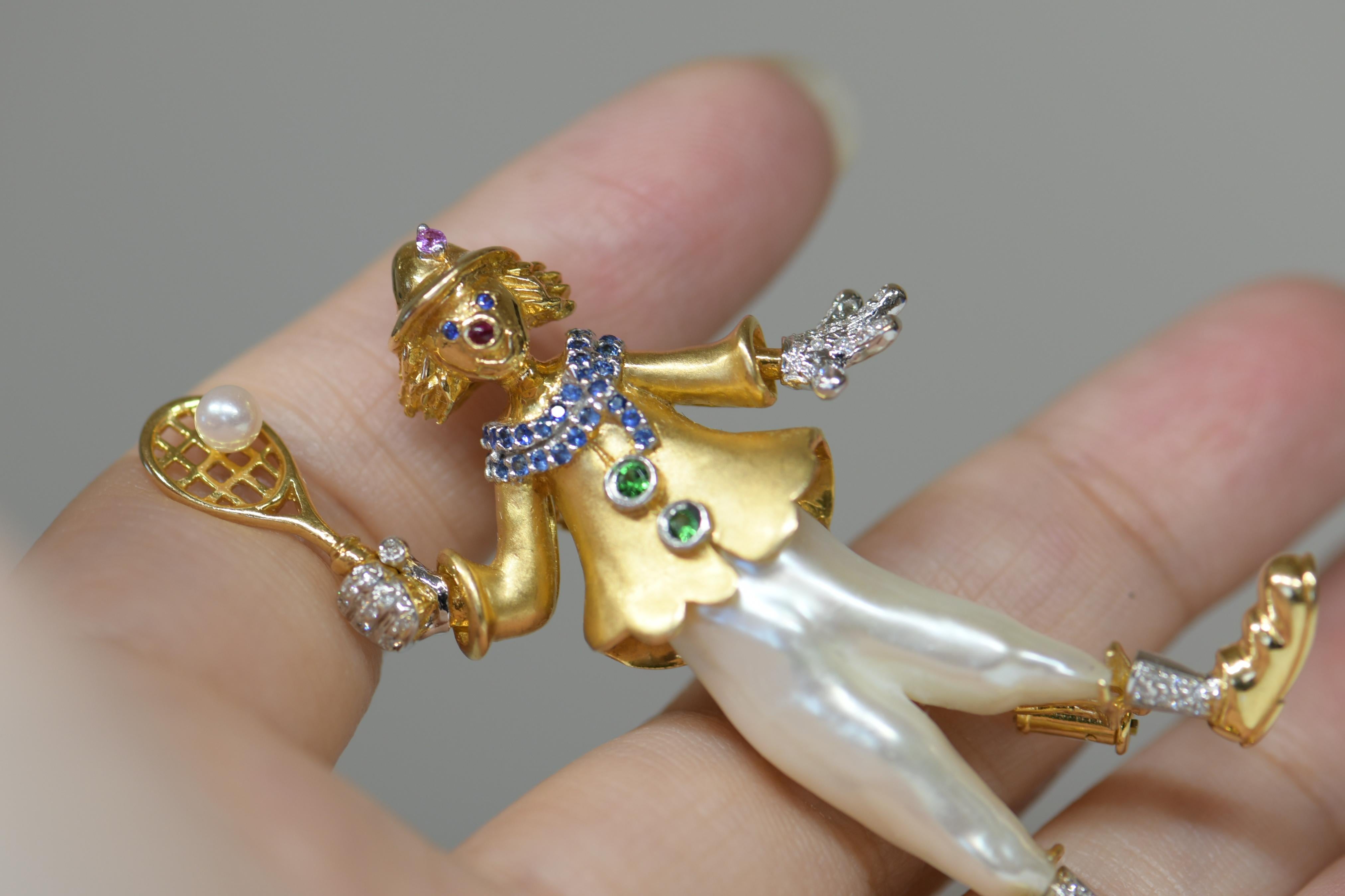18 Karat Gold Perle Diamant Multi-Edelsteine Clown Brosche und Anhänger für Damen oder Herren im Angebot