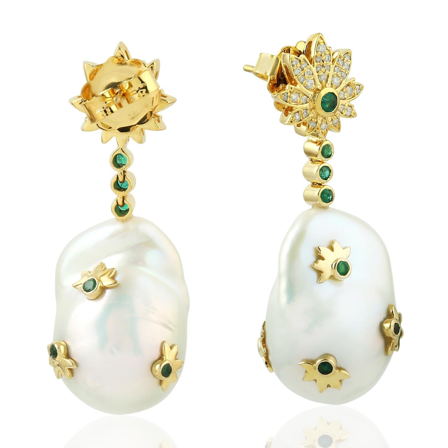 Modern  Pearl Diamond 18 Karat Gold Palm Leaf Earrings For Sale