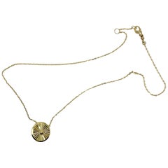 18 Karat Gold Pendant, Large size