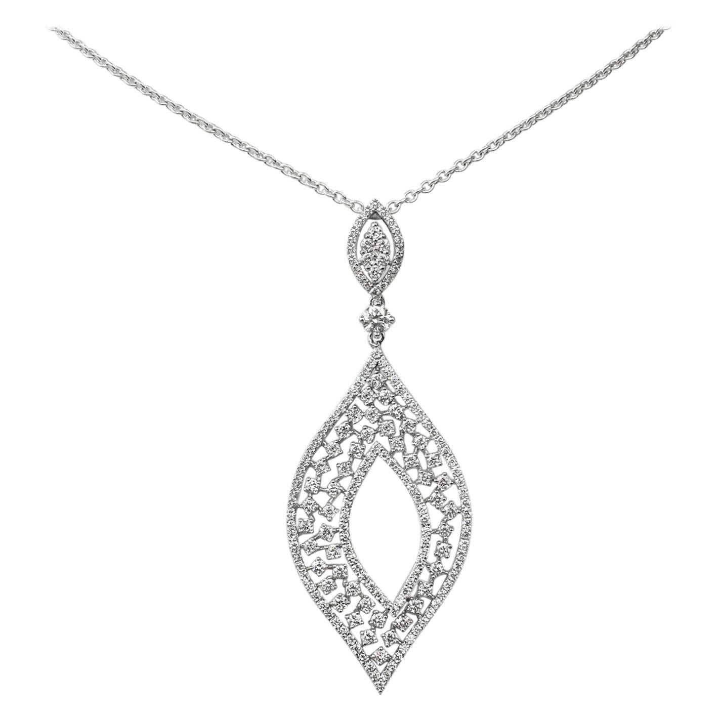 18Karat Gold Pendant Necklace White Gold Diamond Pave Dangle Fashion Pendant Necklace
           A classic pendant necklace is fully paved with brilliant-cut diamonds set in stunning 18K white gold. Crafted with the joyful and brilliant spirit of