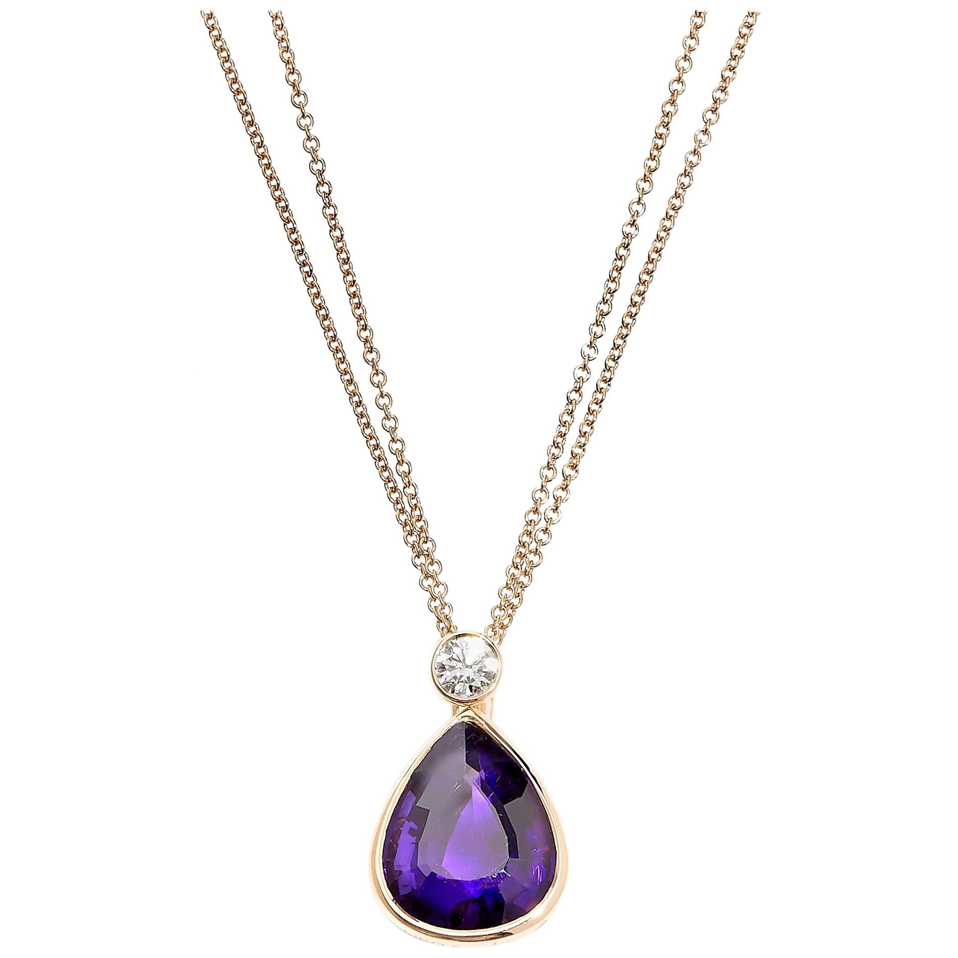 18 Karat Rose Gold Pendant Necklace set with 9.21 Carat Amethyst and Diamond  For Sale