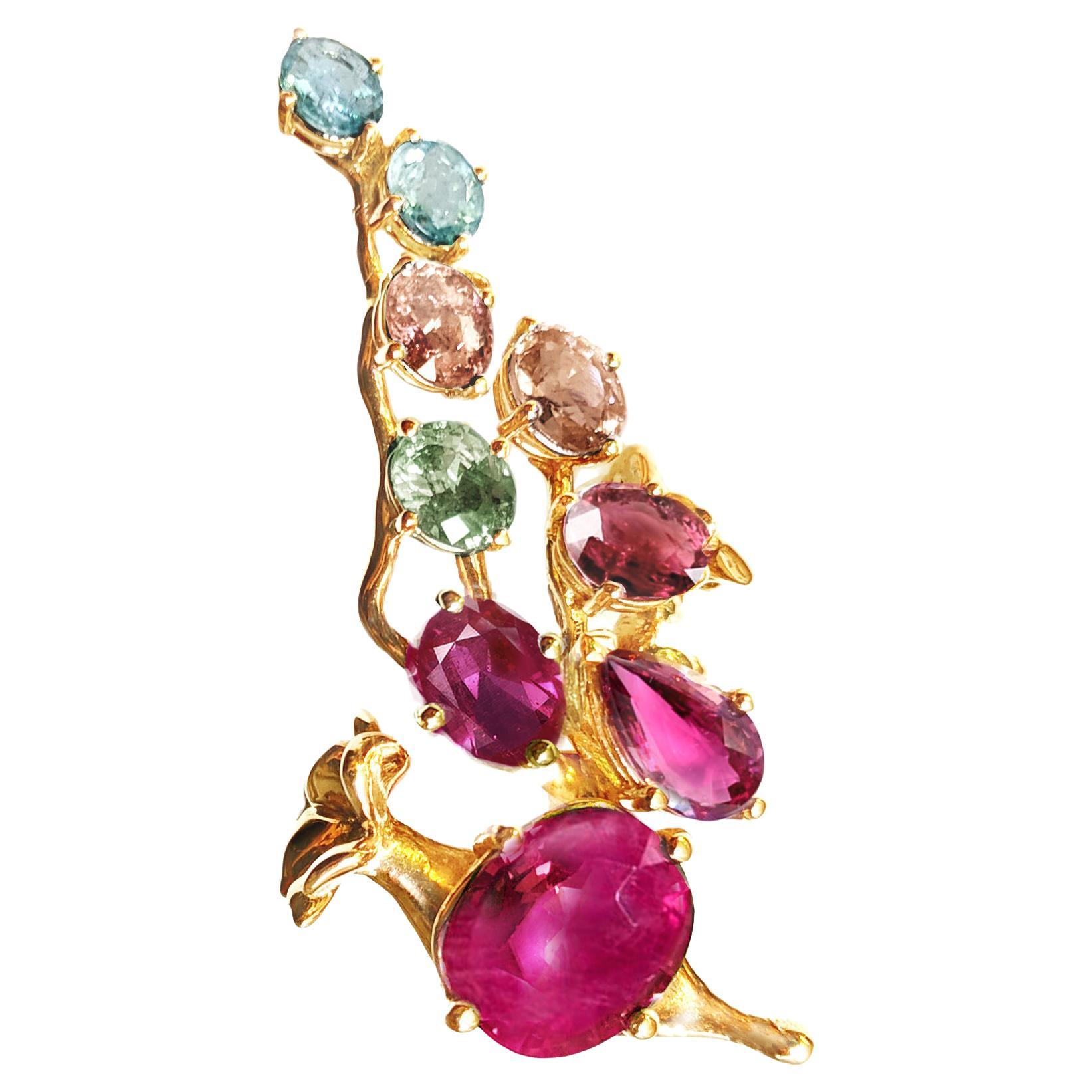 Eighteen Karat Gold Sapphires Pendant Necklace with Pink Rubies and Garnets