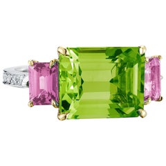 Paolo Costagli 18 Karat Gold Peridot 6.36 Carat, Pink Sapphire and Diamond Ring