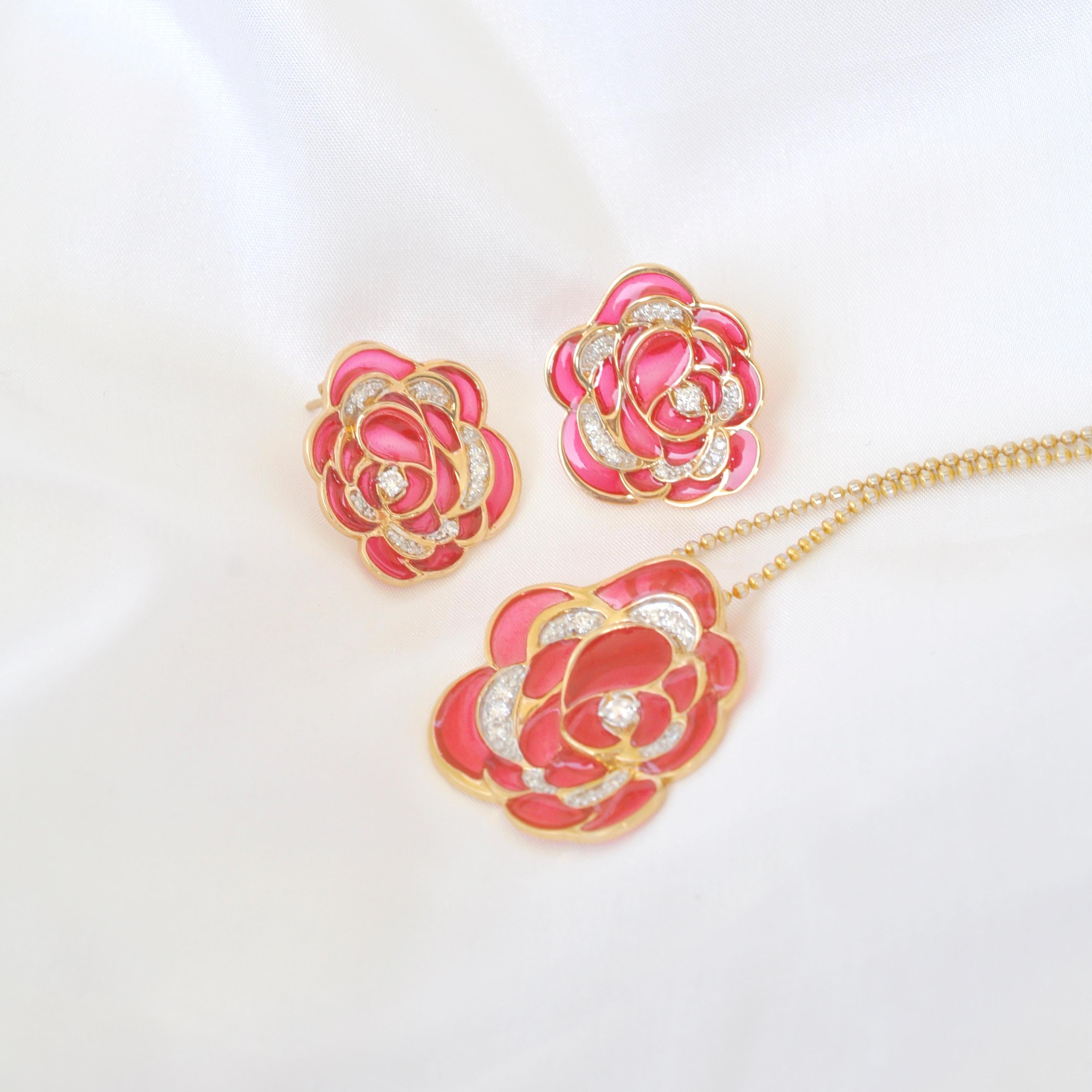18 Karat Gold Pink Enamel Plique-a-Jour Rose Pendant Necklace For Sale 3