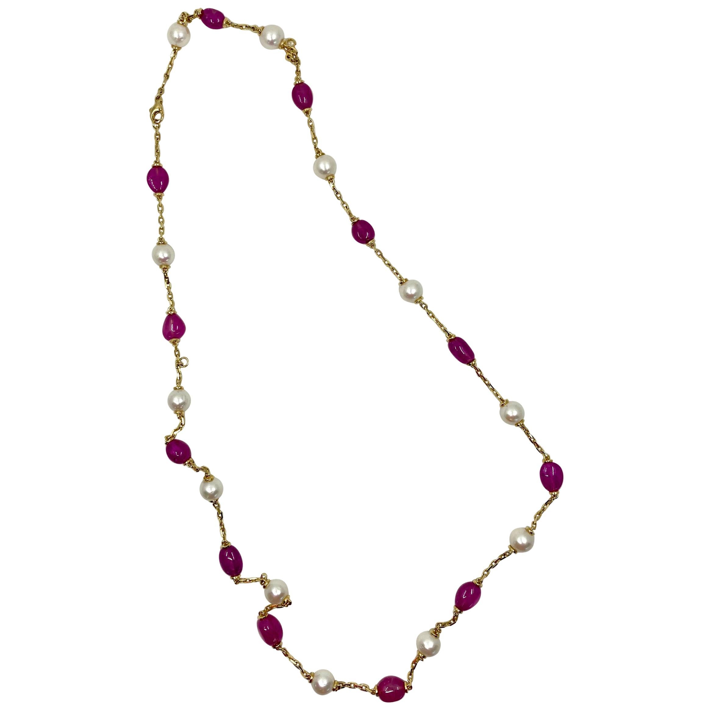 18 Karat Gold Pink Sapphires and Pearls Necklace For Sale