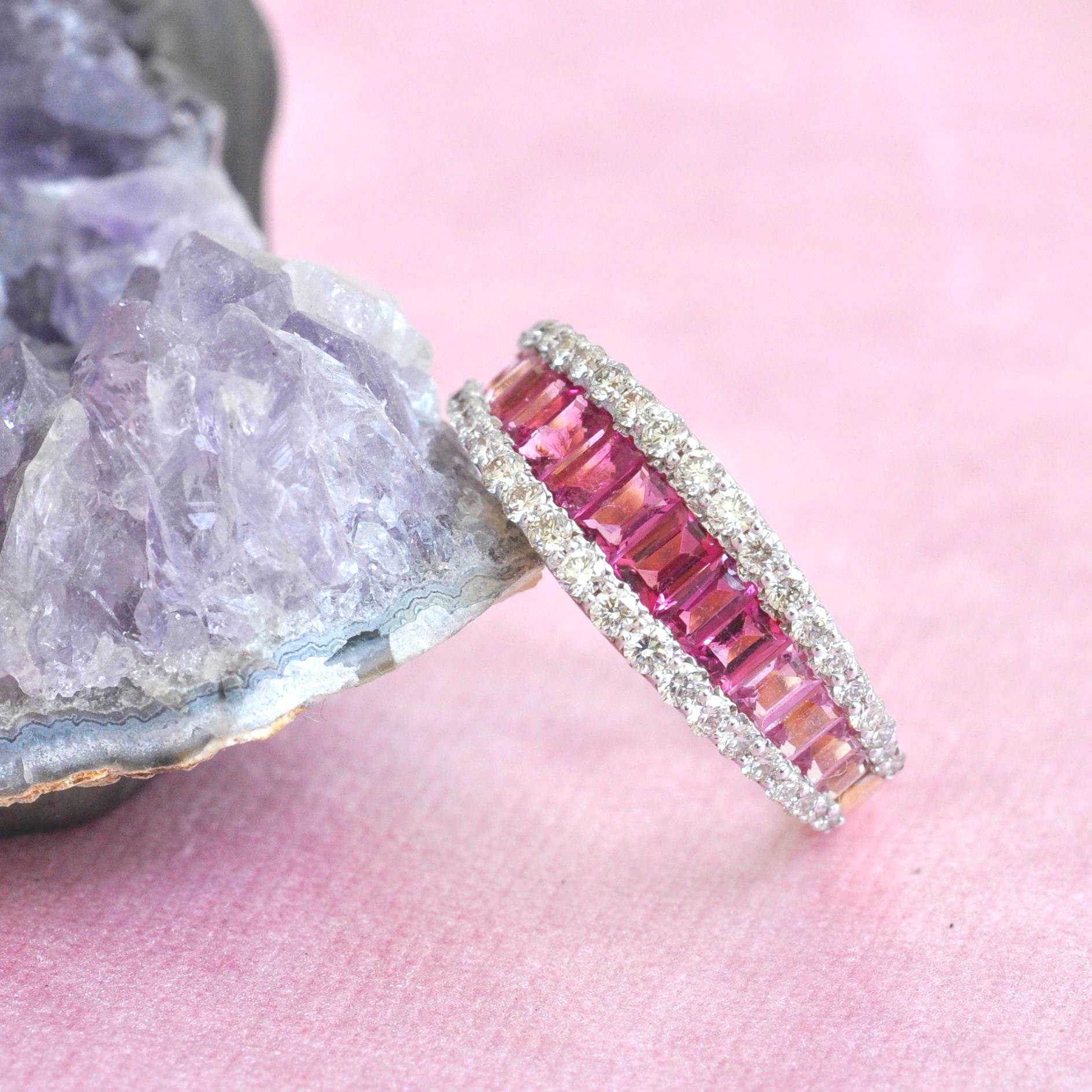 18 Karat Gold Pink Tourmaline Diamond Huggies Pendant Necklace Earrings Ring Set For Sale 14