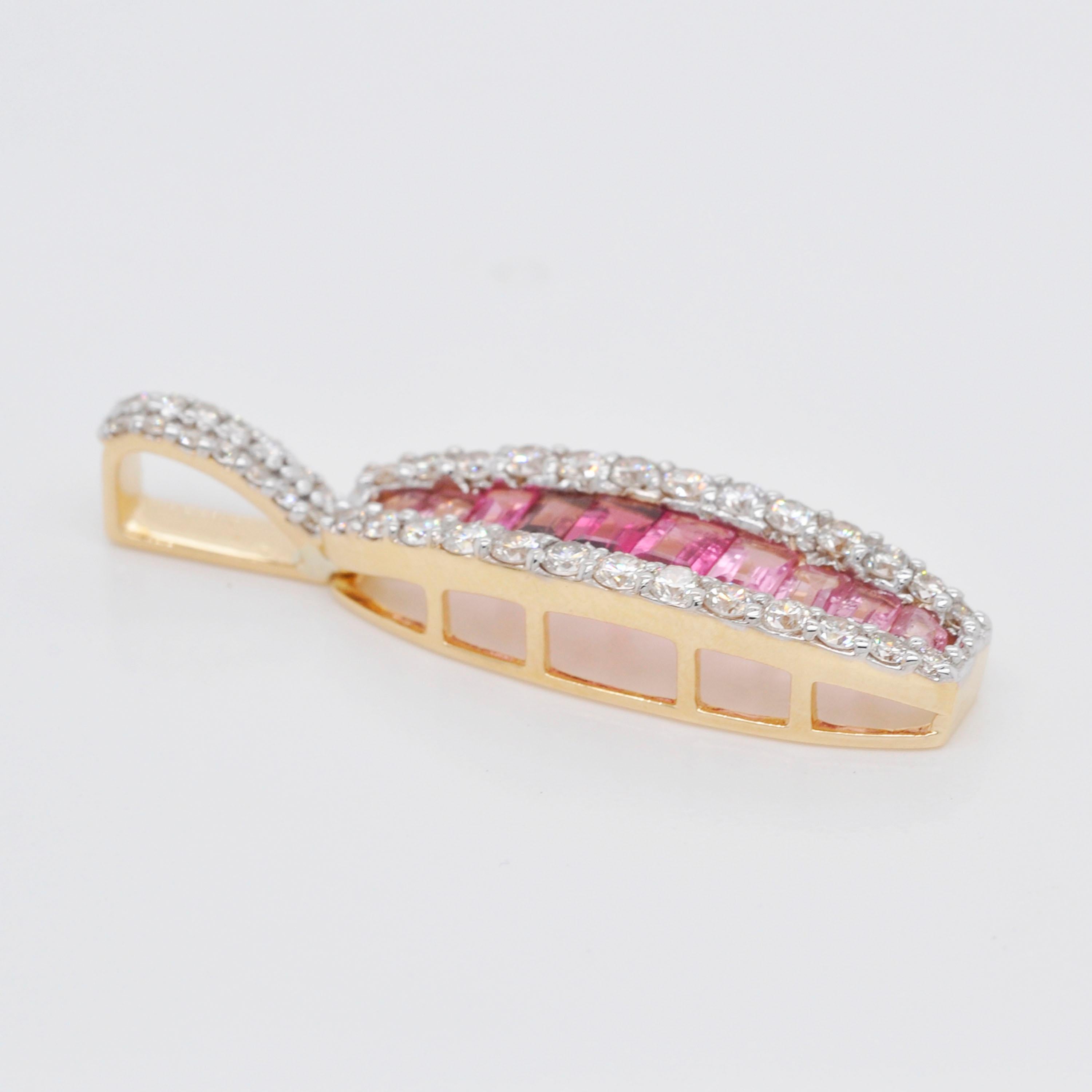 18 Karat Gold Pink Tourmaline Diamond Huggies Pendant Necklace Earrings Ring Set For Sale 1