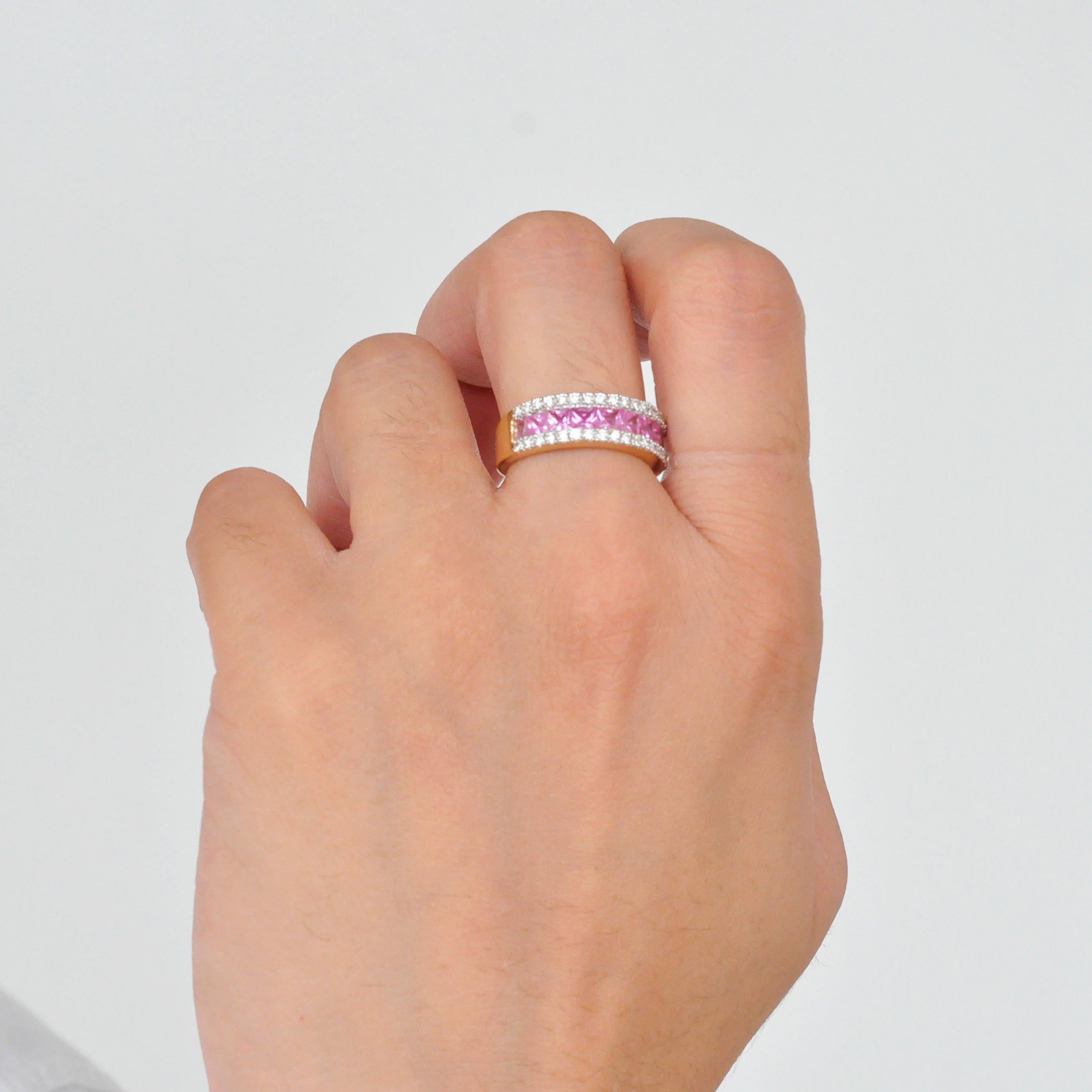 18 Karat Gold Princess Cut Pink Sapphire Diamond Pendant Hoop Earrings Ring Set For Sale 7