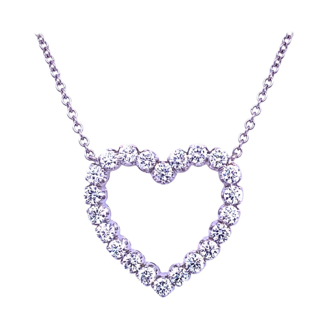 Collana con cuore incastonato in oro 18 carati da 1,65 carati