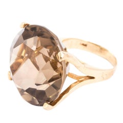 18 Karat Gold Quartz Cocktail Ring, circa 1940